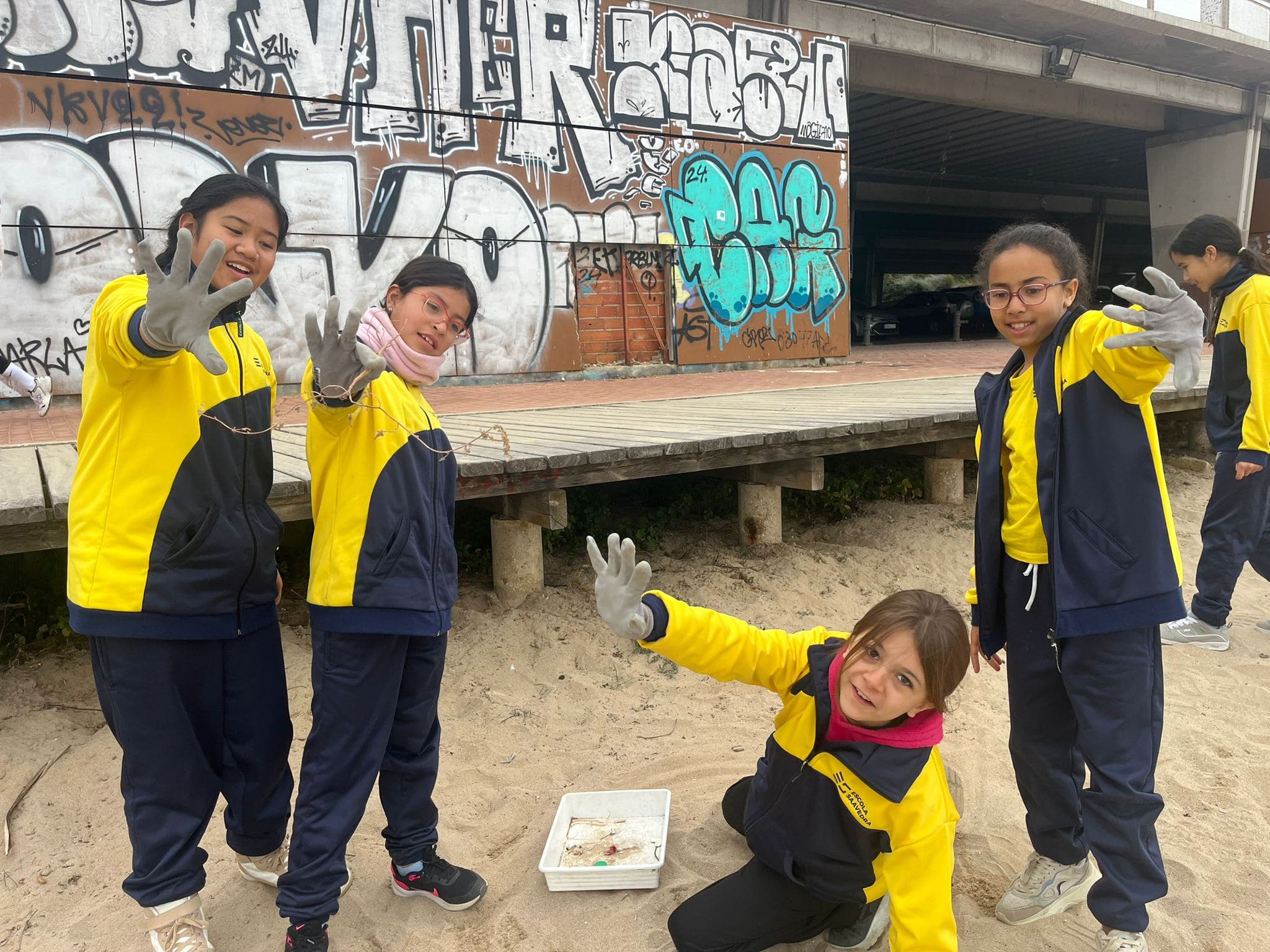 25e1c39d-0160-4efc-a075-75491794a13e