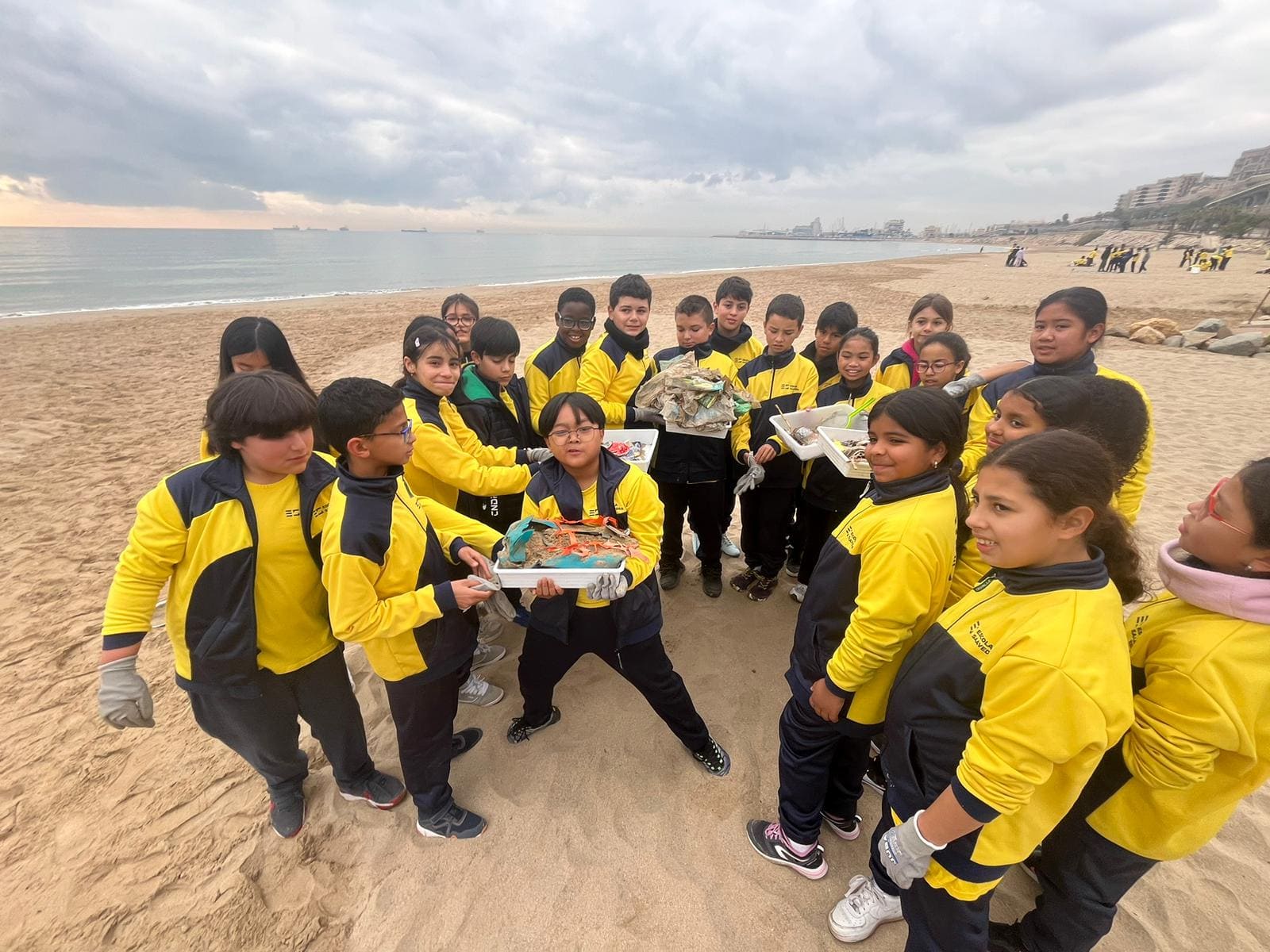 33060d6c-81a0-4af9-b8dc-2021b81847e6