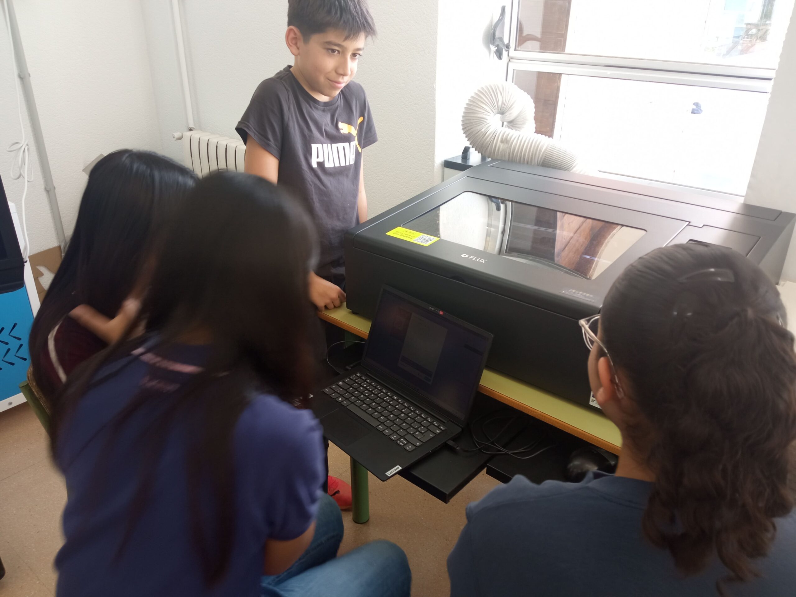 250311 FaigLab amb totes les màquines alhora 1