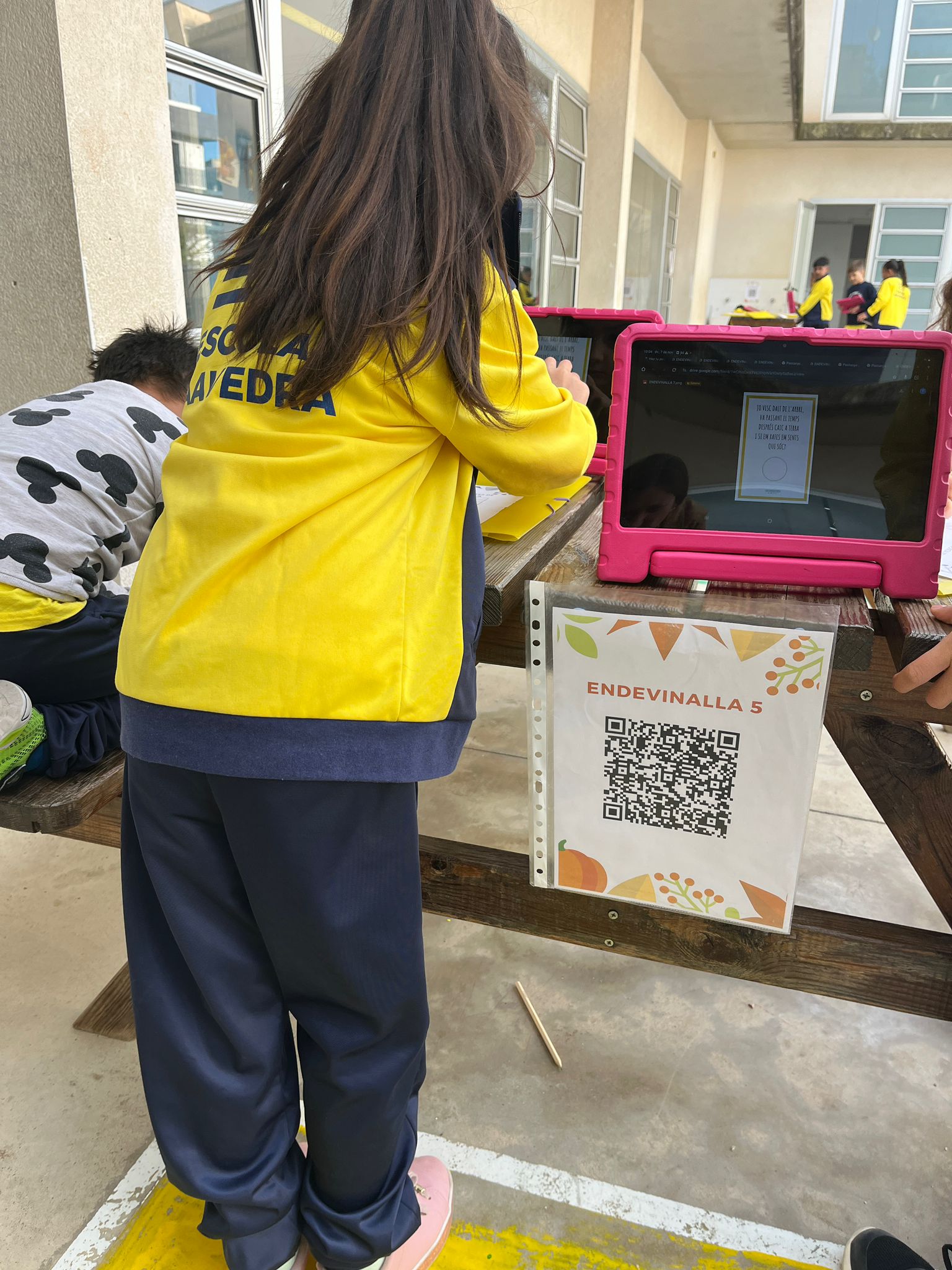 WhatsApp Image 2025-11-18 at 10.28.57 (1)