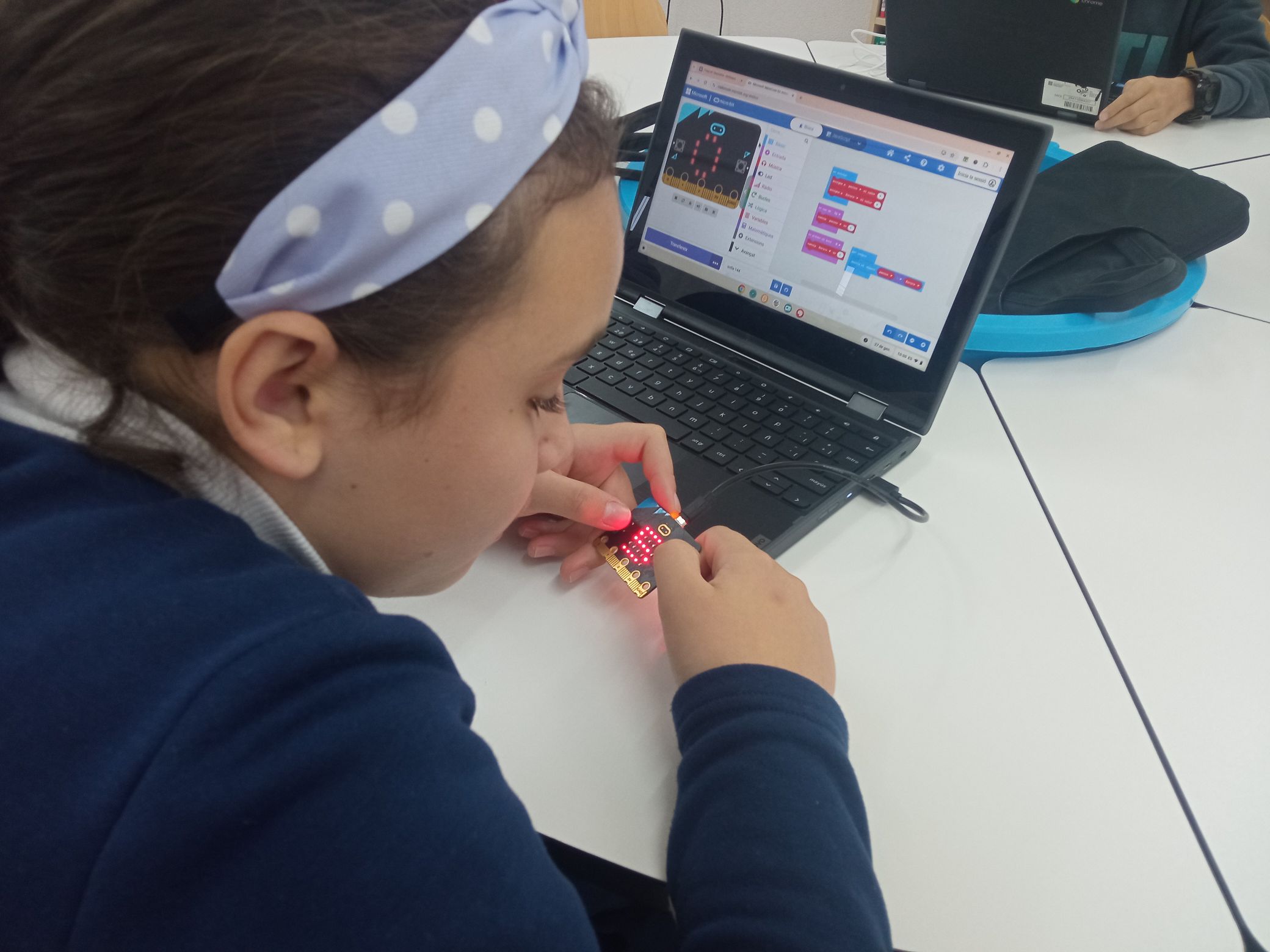 260129 PCMAT podòmetre amb microbit 5è (1)