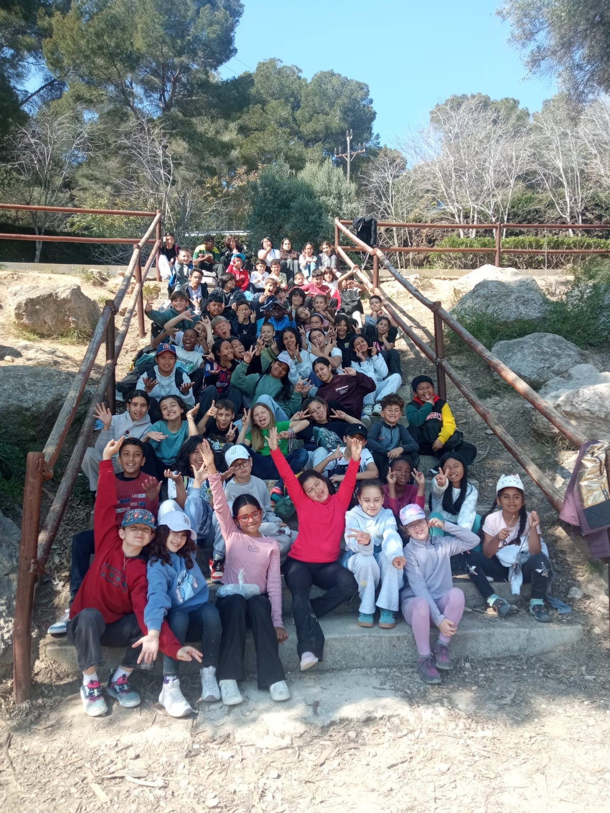 27ee50f5-aa25-41e3-90f7-c84d064401bb (2)