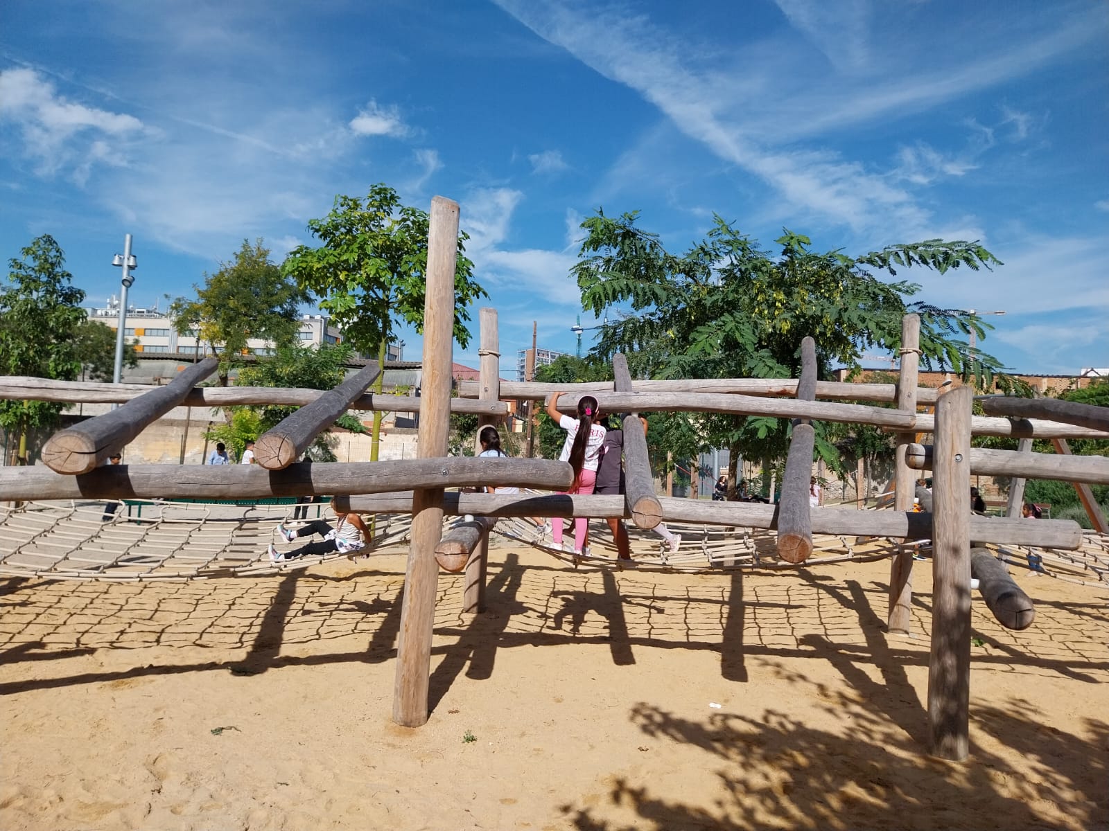 WhatsApp Image 2025-10-07 at 13.02.59 (1)