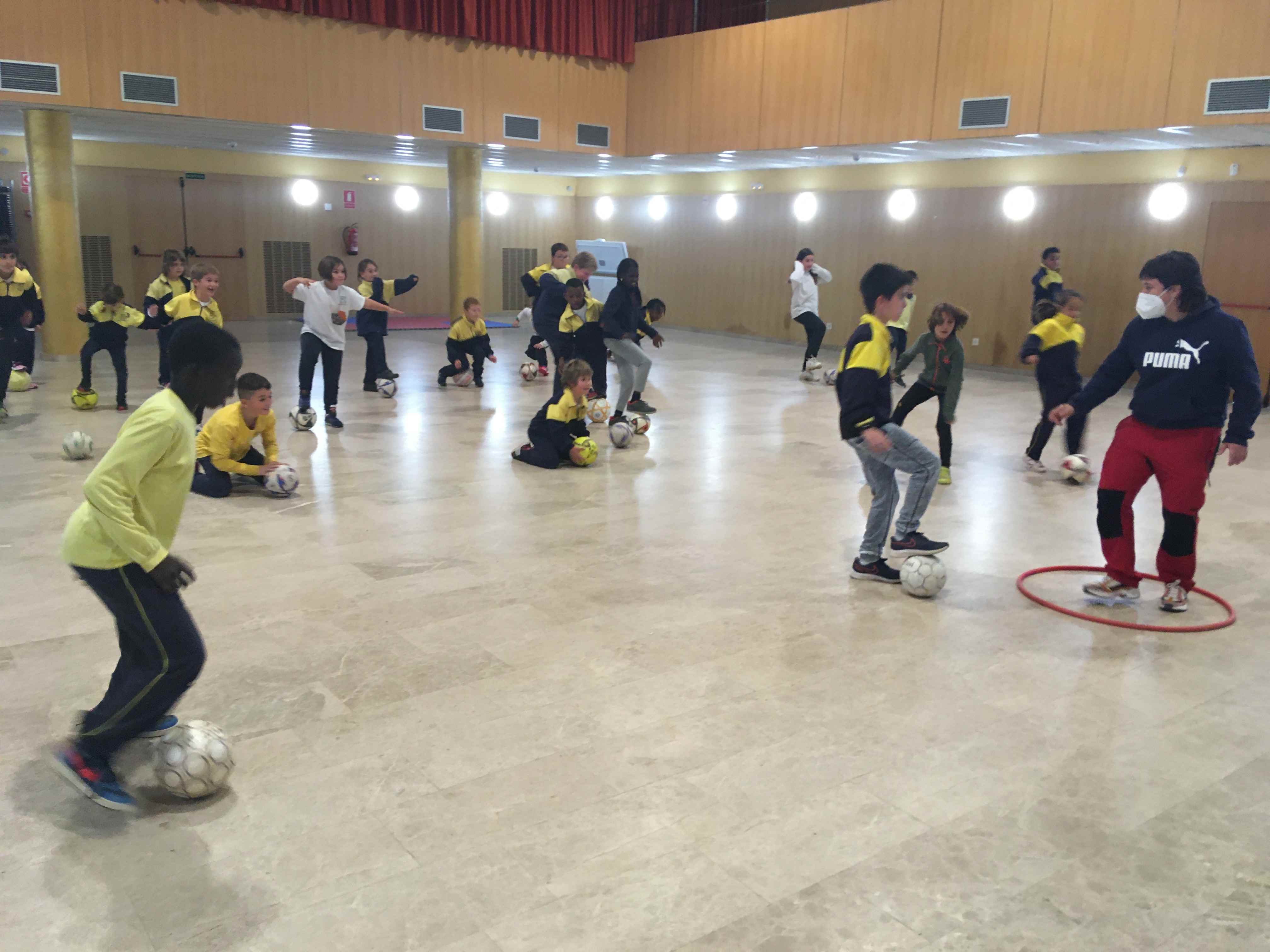 EF 1R TRI (21) (Copy)