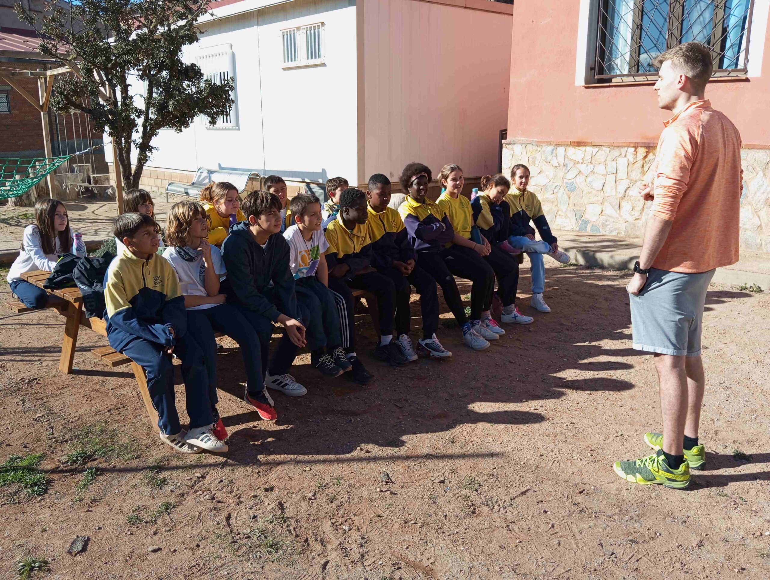 VOLEI ENTRENADOR (1)