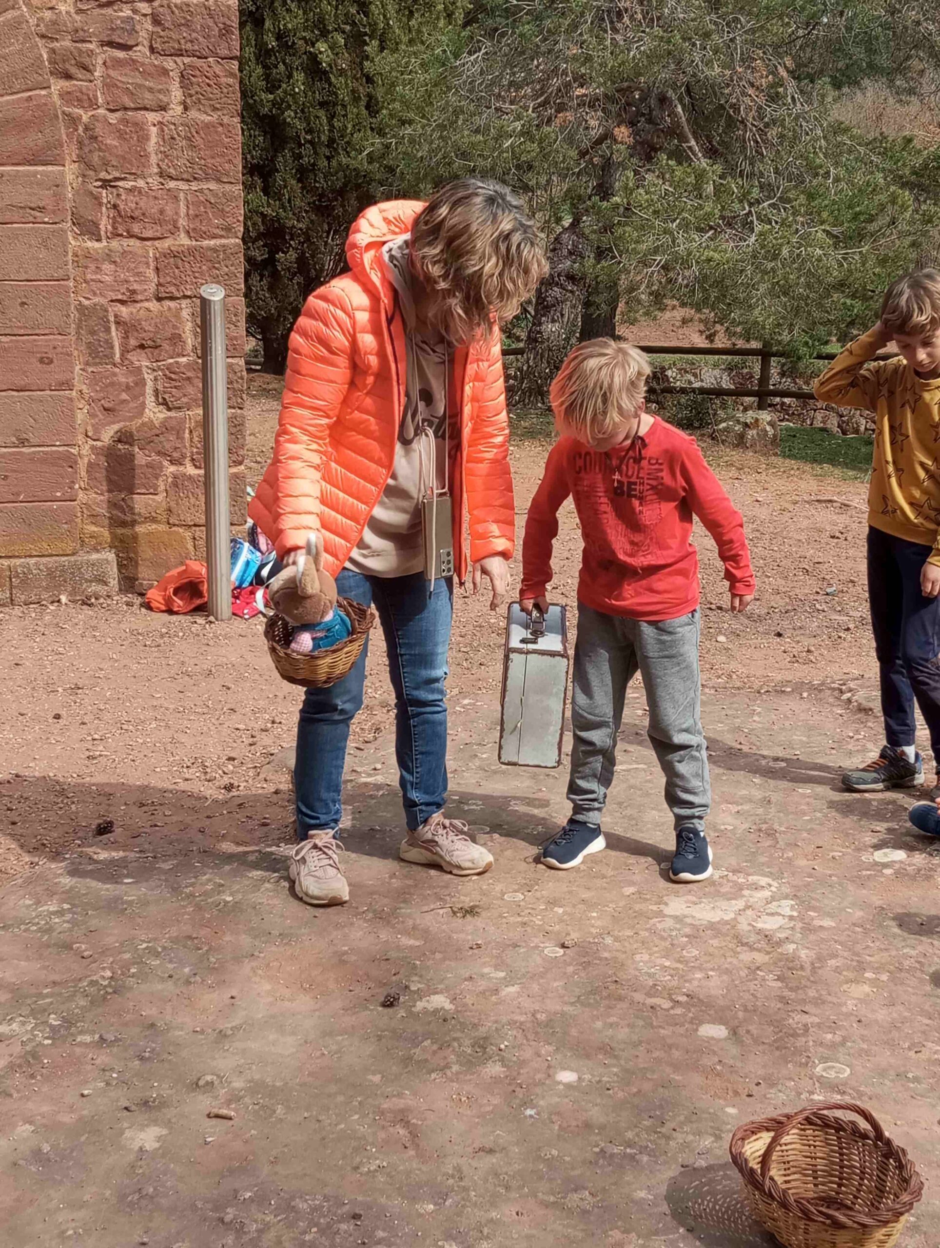 EASTER EGG HUNT (33)