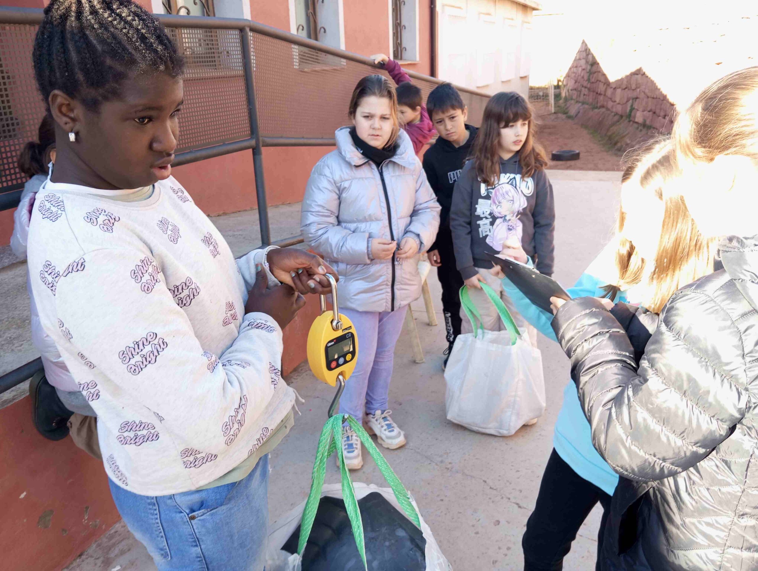 LETS CLEAN UP ENTORN (1)