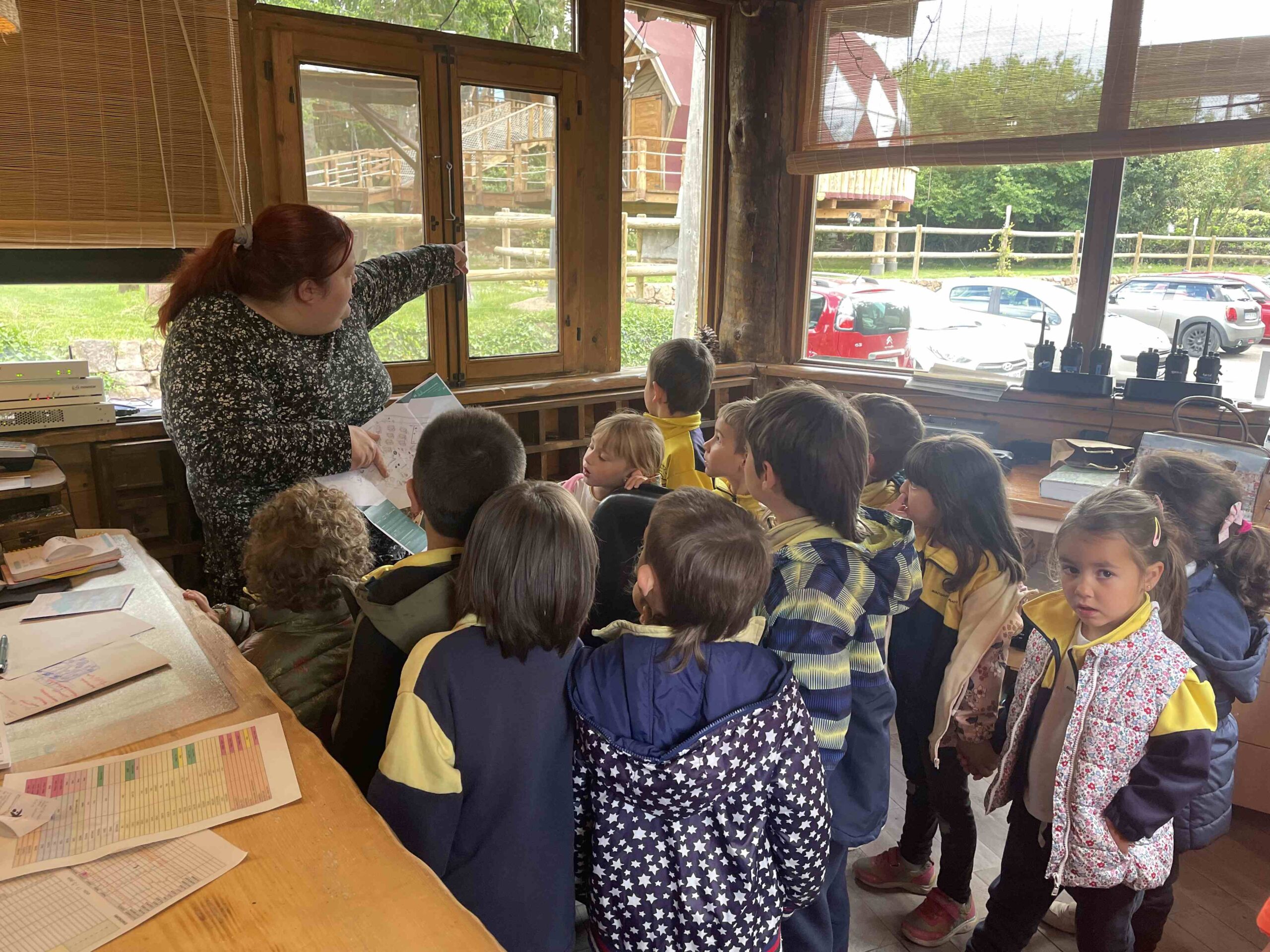 OFICI PARES LAIA CASETES FUSTA (2)