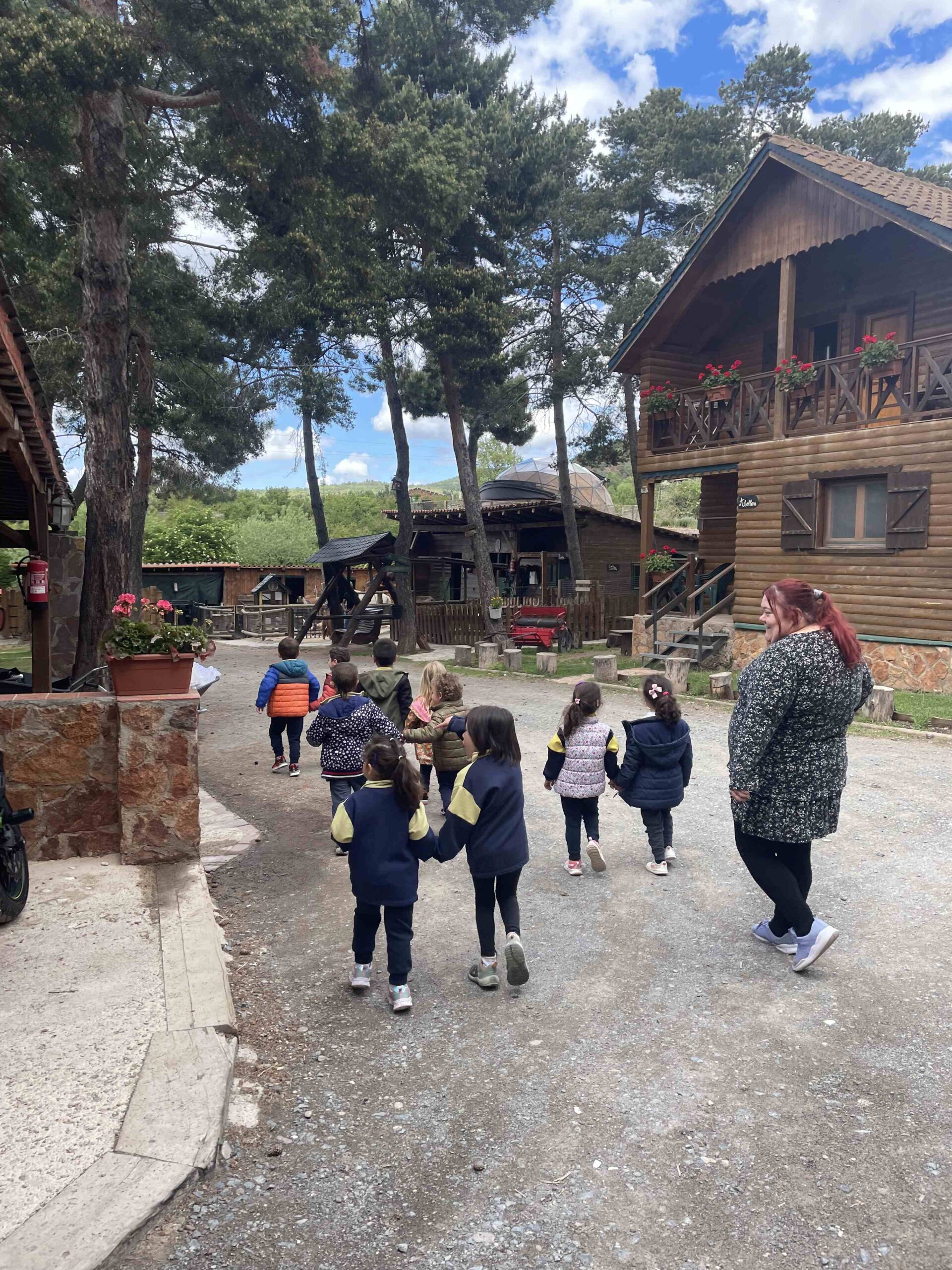 OFICI PARES LAIA CASETES FUSTA (20)