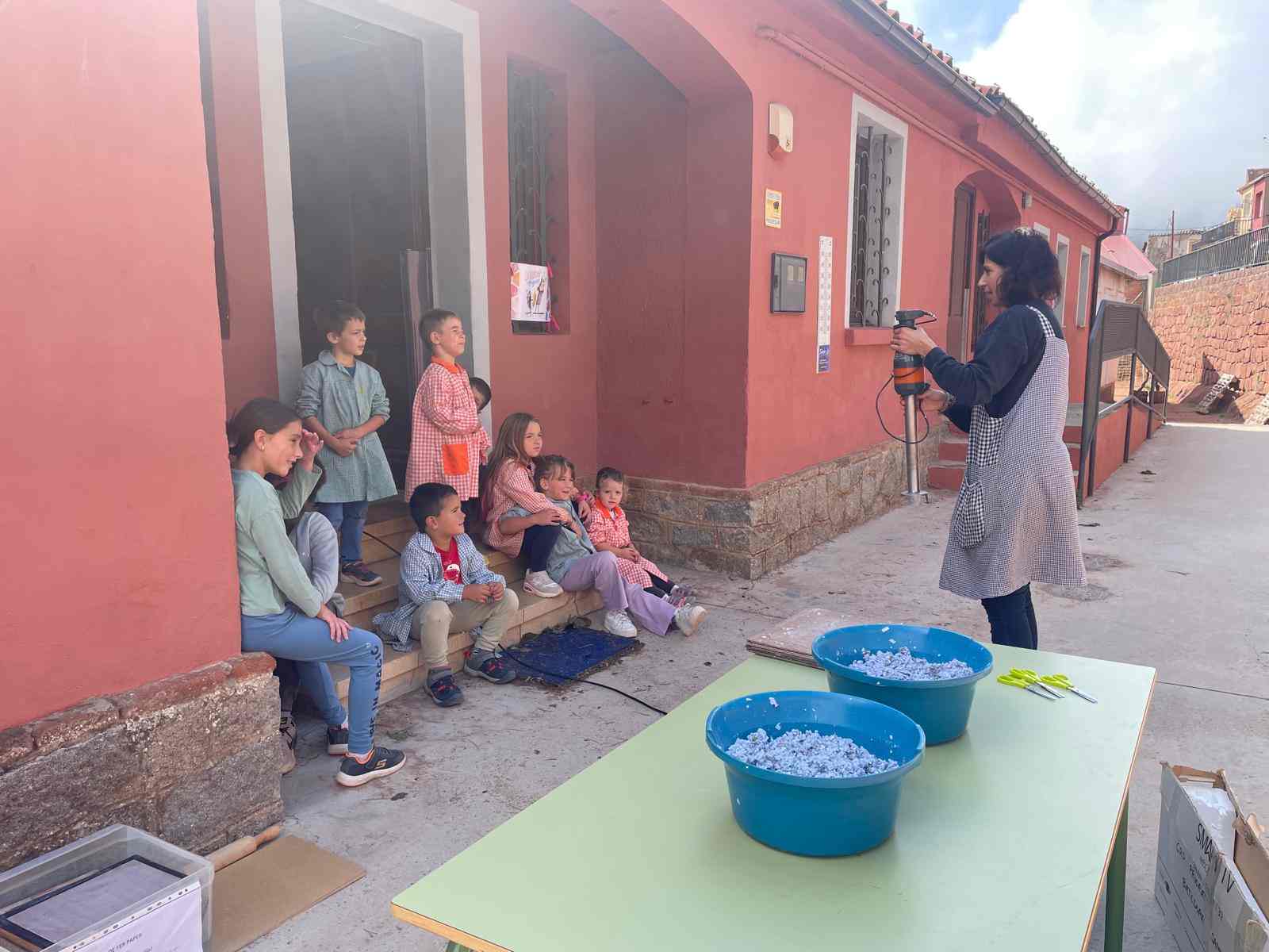 PAPER RECICLAT (2) (Copy)