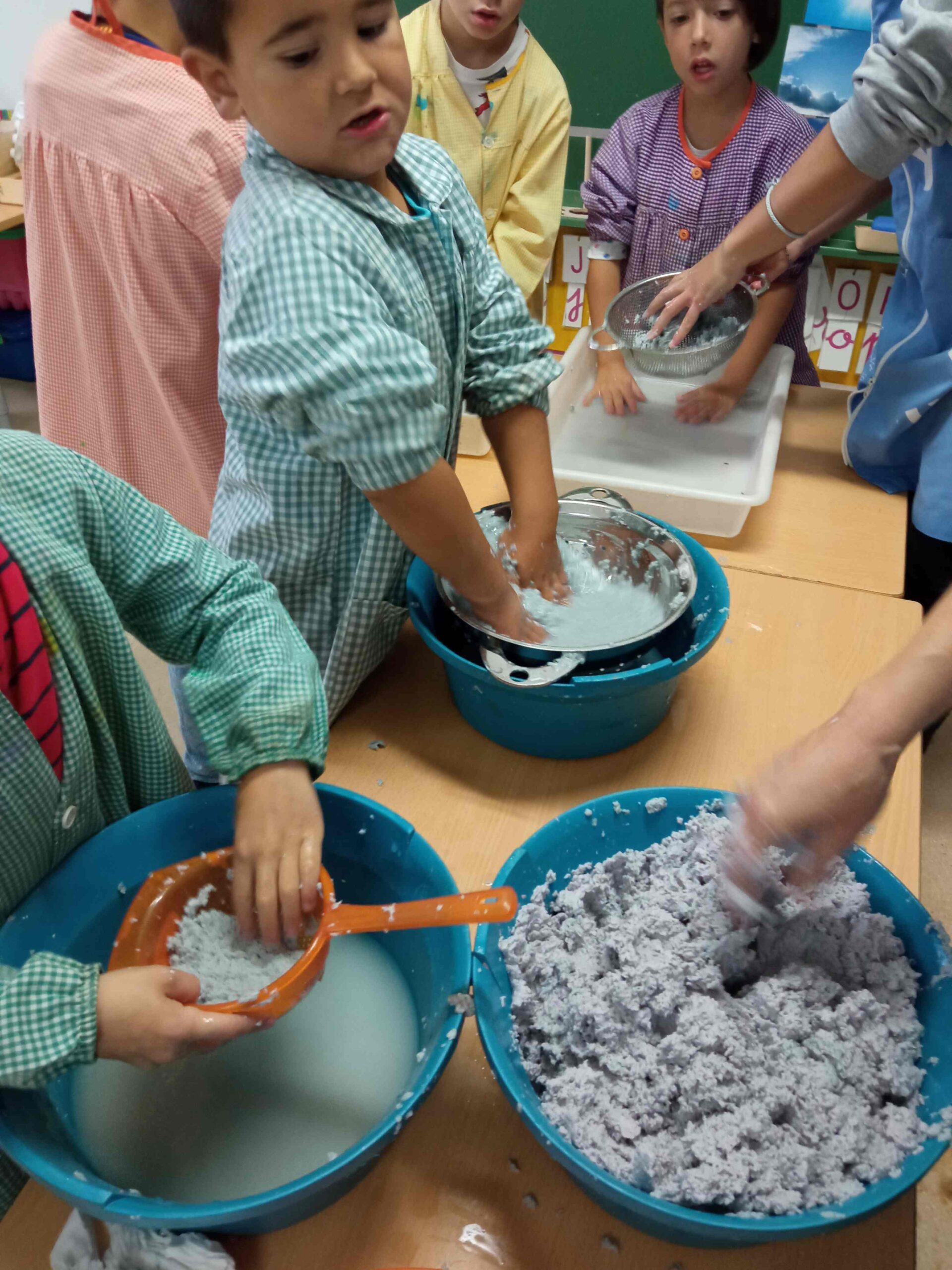 PAPER RECICLAT (37) (Copy)