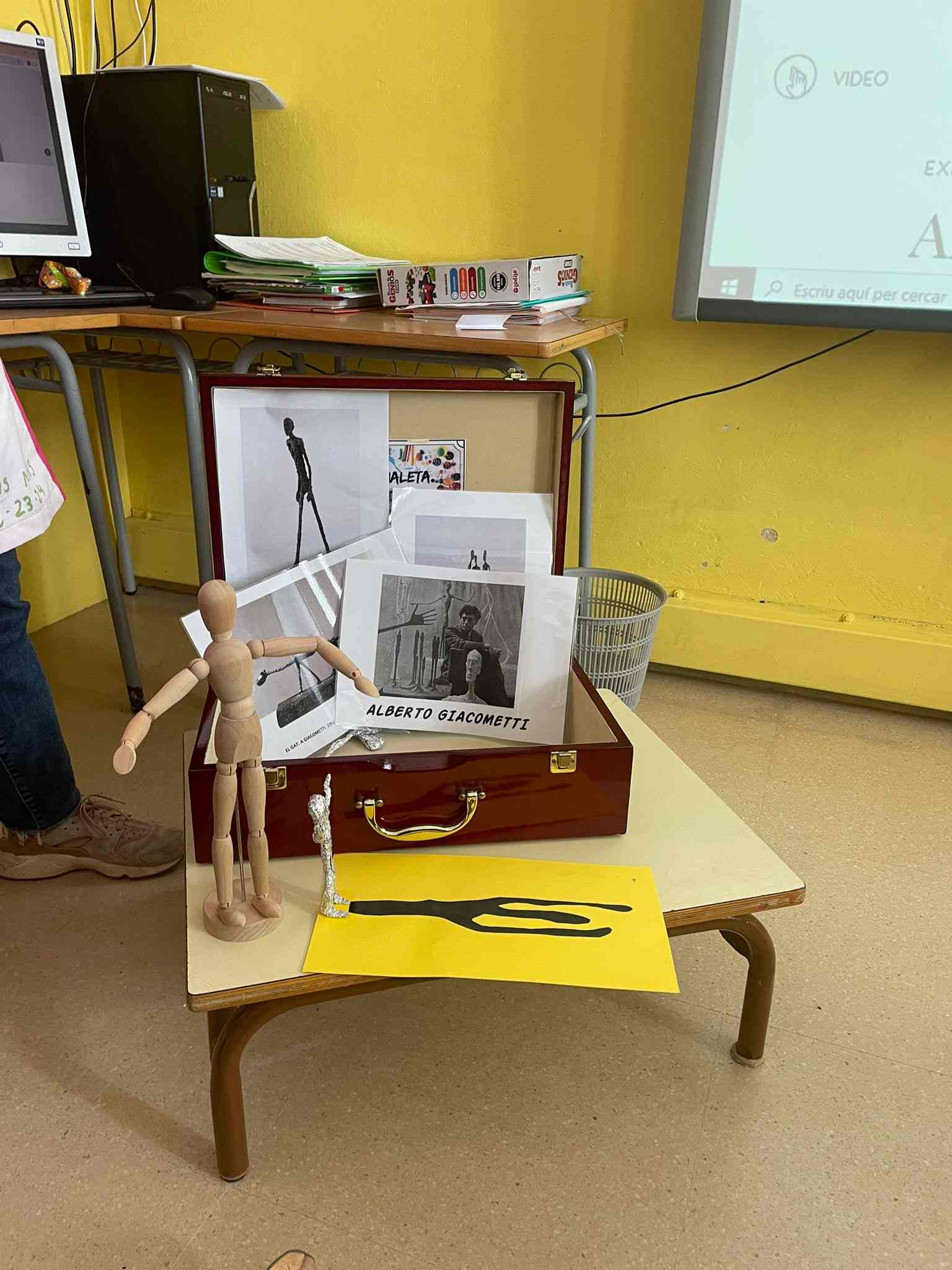 GIACOMETTI (5) (Copy)