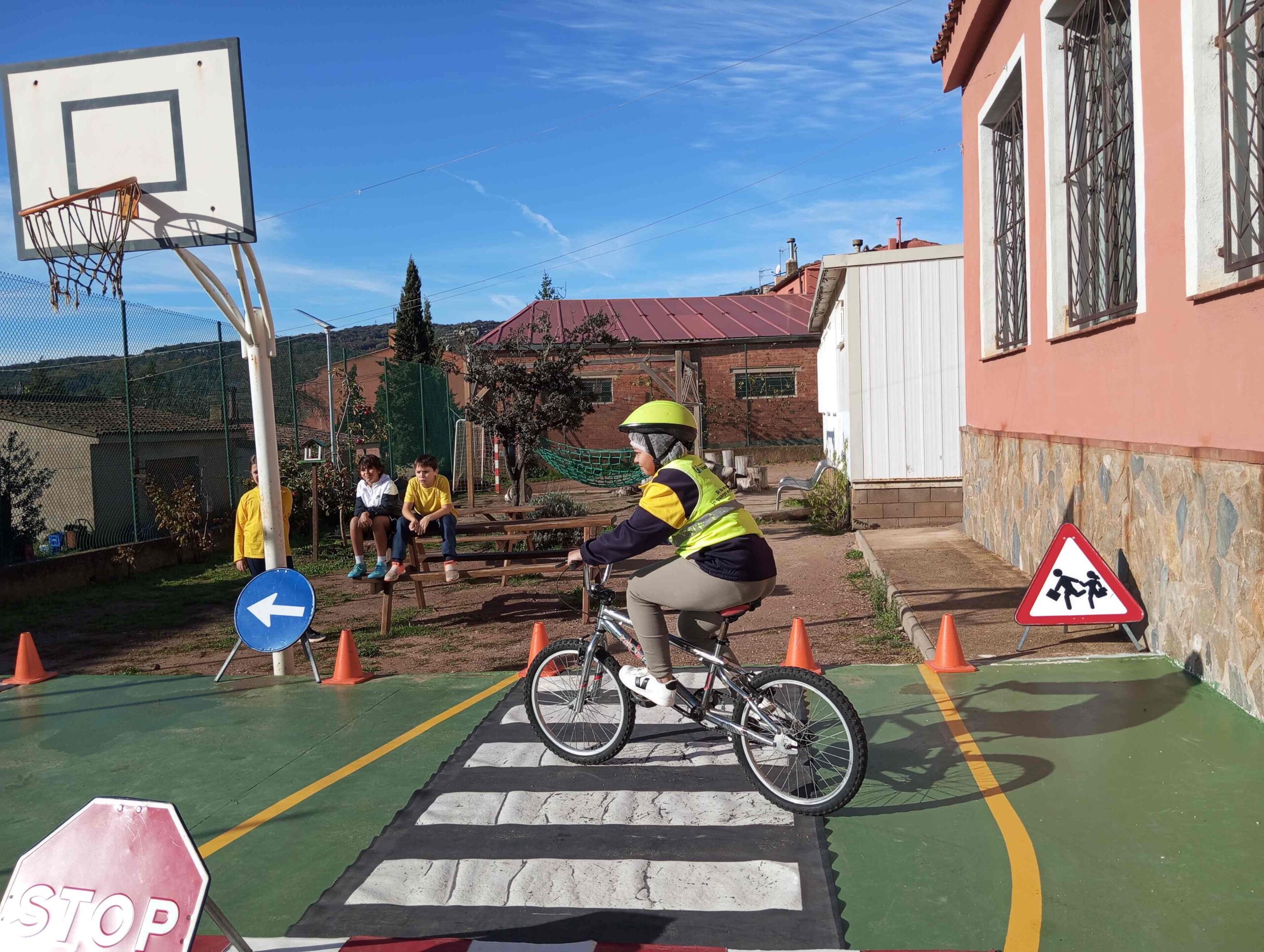 TALLER EDUCACIO VIARIA (12) (Copy)