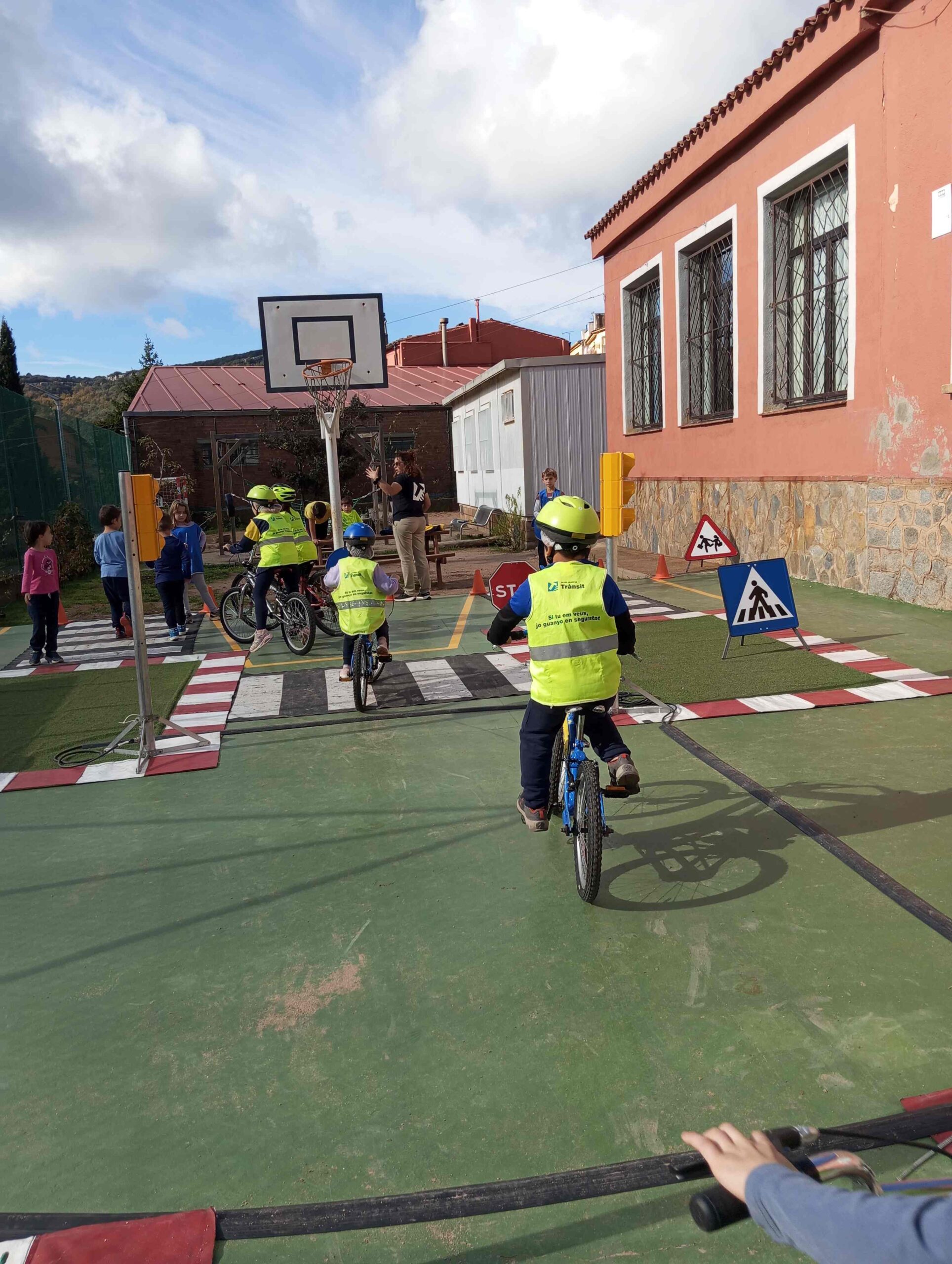 TALLER EDUCACIO VIARIA (22) (Copy)