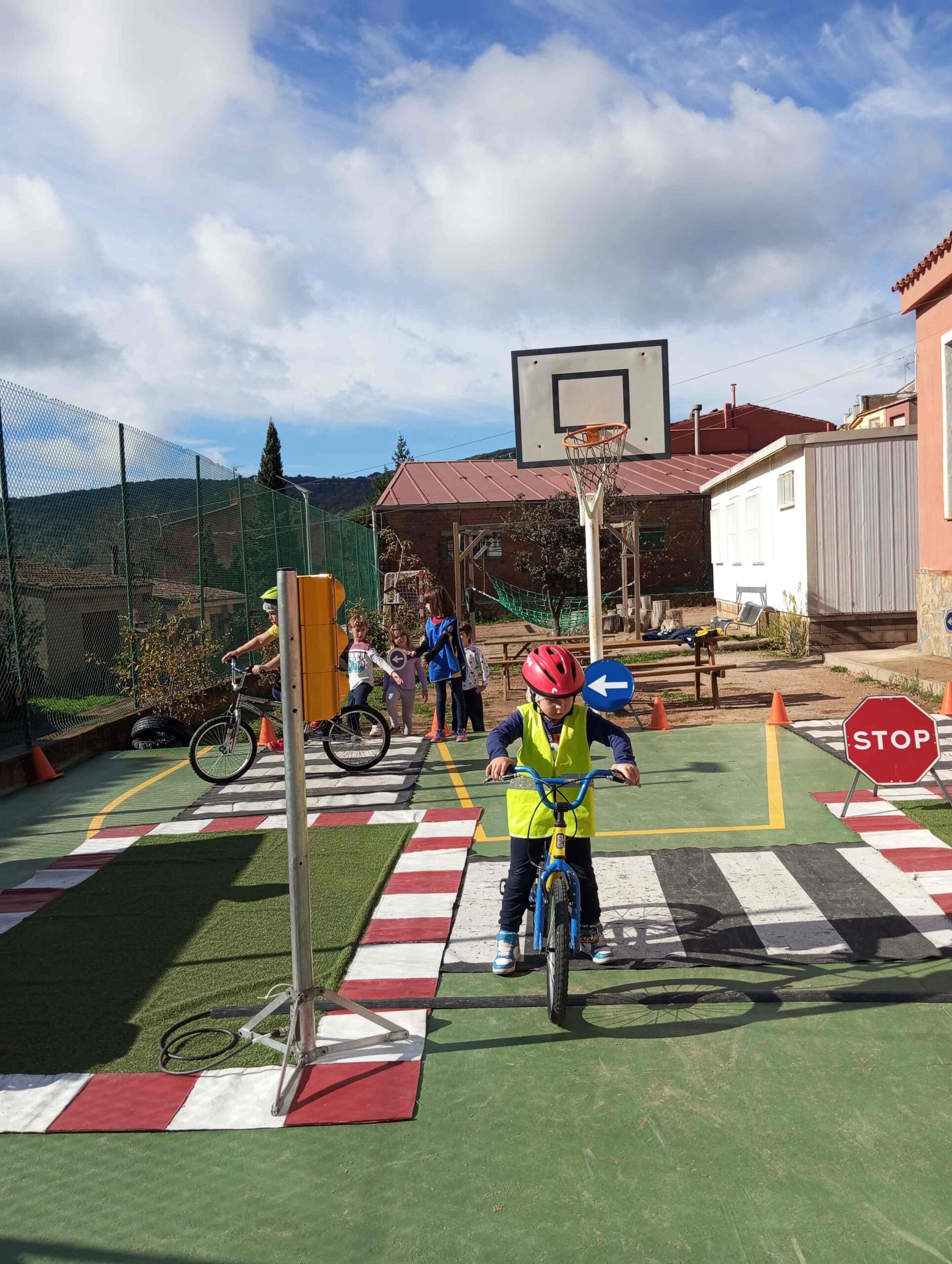 TALLER EDUCACIO VIARIA (25) (Copy)