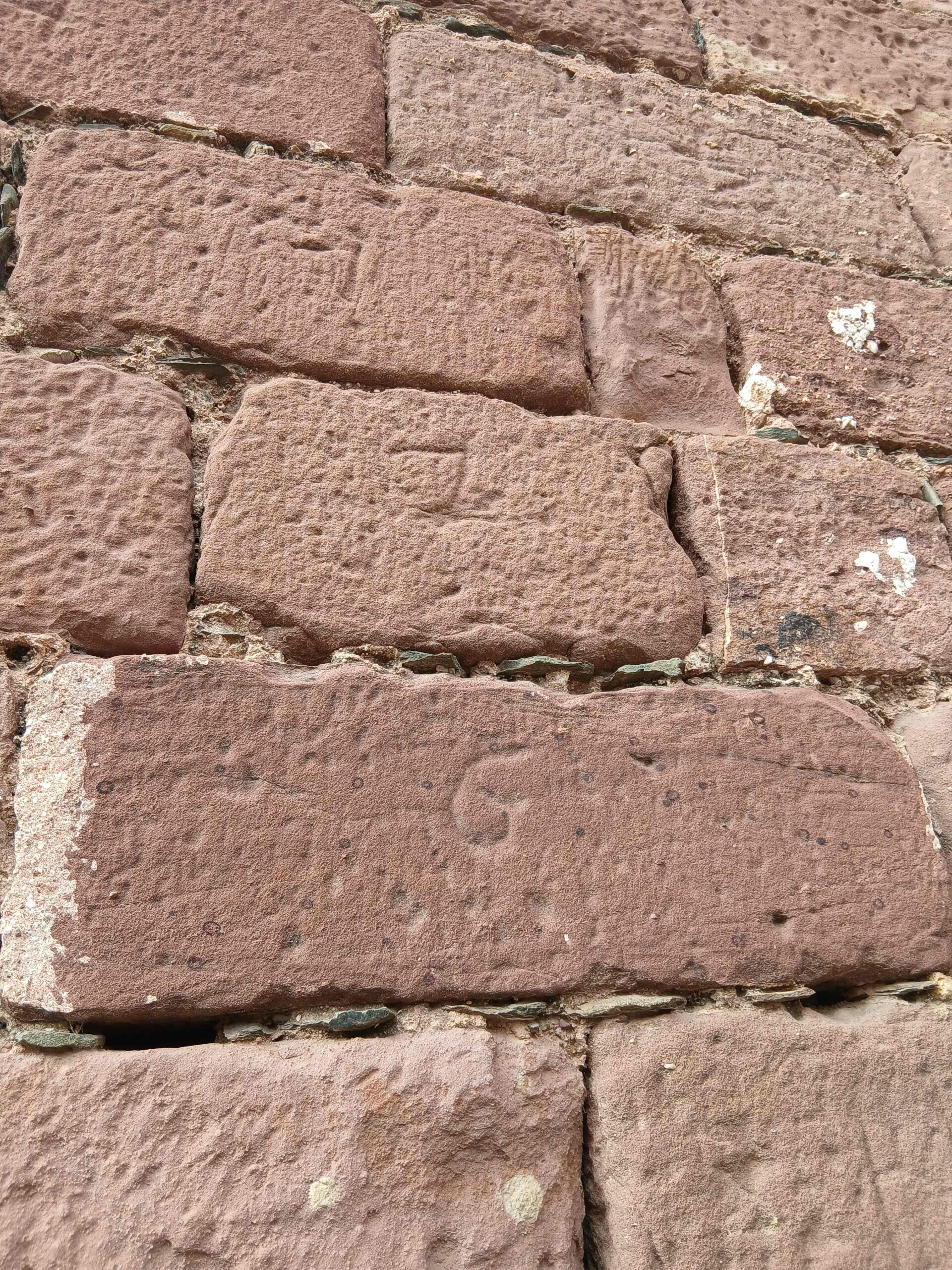 pedra vermella (8) (Copy)