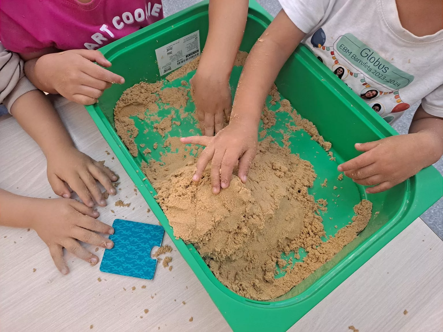 Manipulació, sensacions, experimentació...