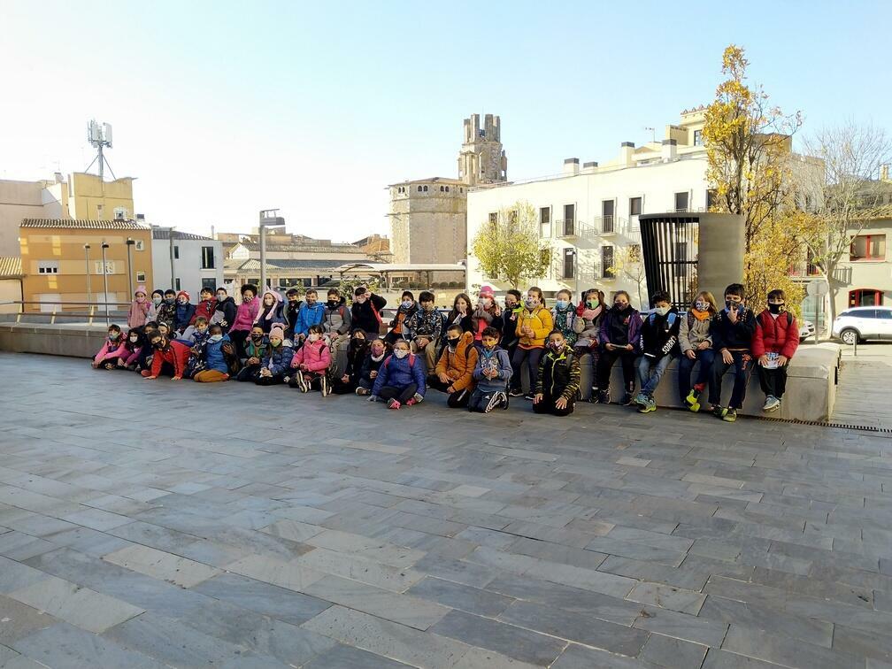 Les Pomes i les Aglans visiten el poble