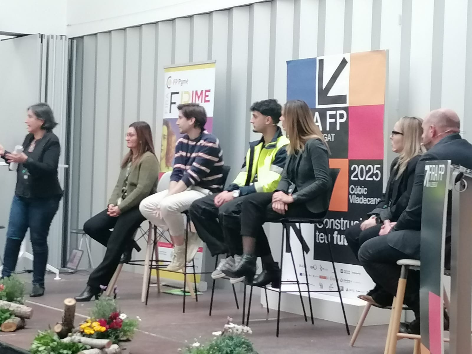 Taula rodona I FIRA FP al Baix