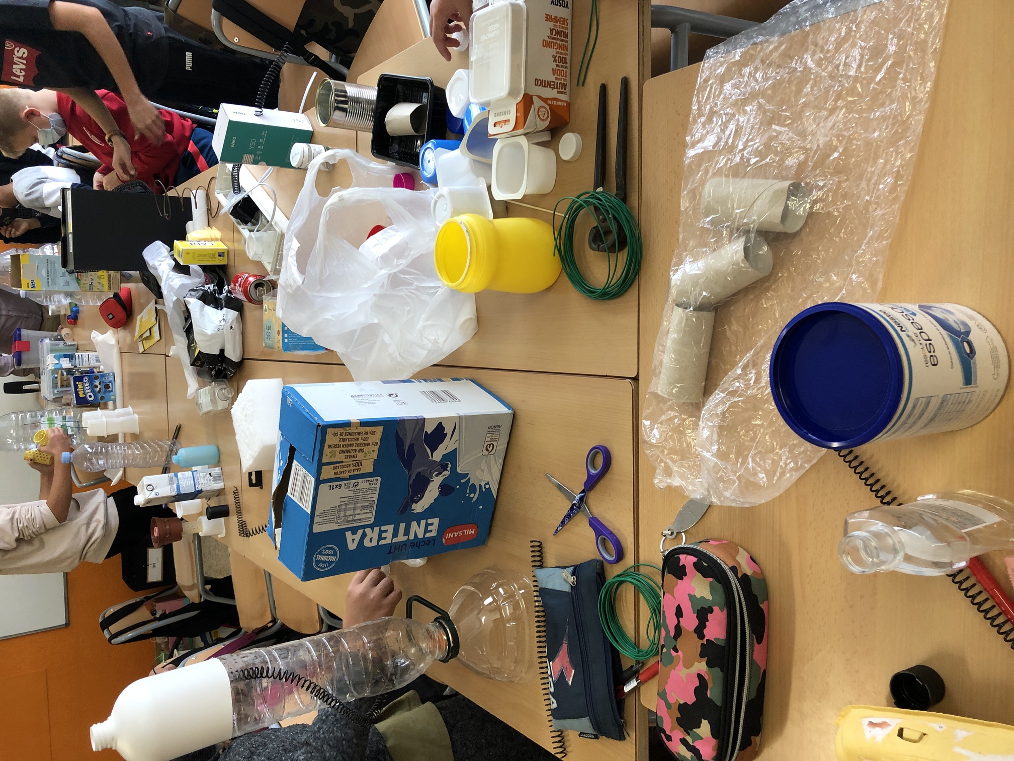 2E7BB873-0C83-48FA-B40F-691CED4B6411