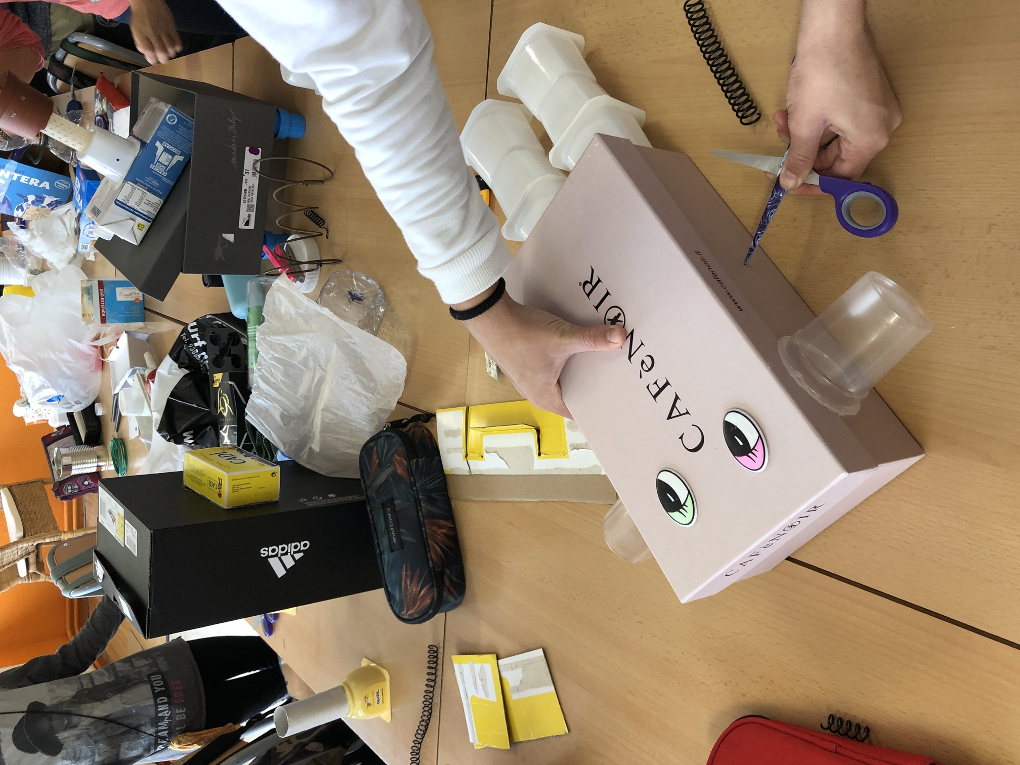 D628E313-DFB5-451E-816E-A04C16166C15