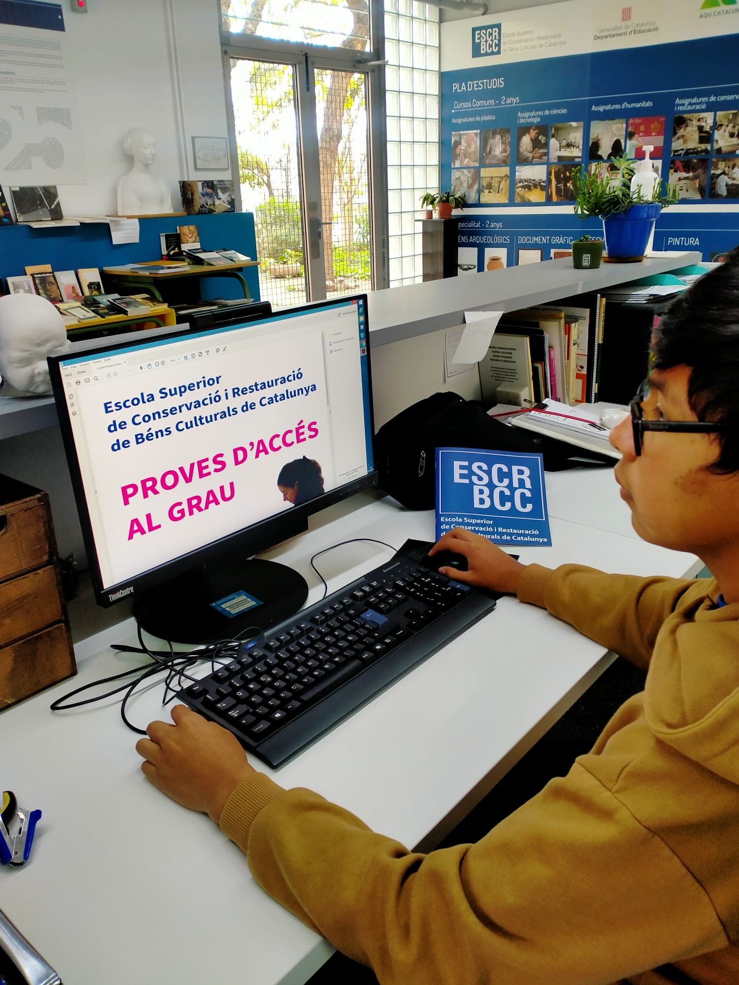 Alex (Escola Restauració de Béns)