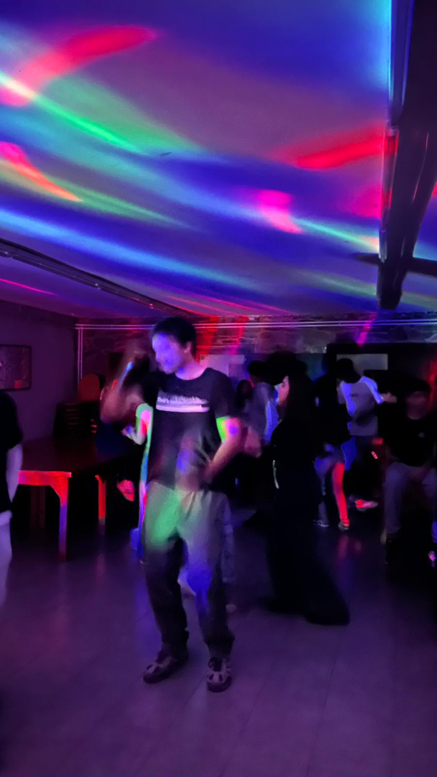 PHOTO-2025-10-24-18-20-47