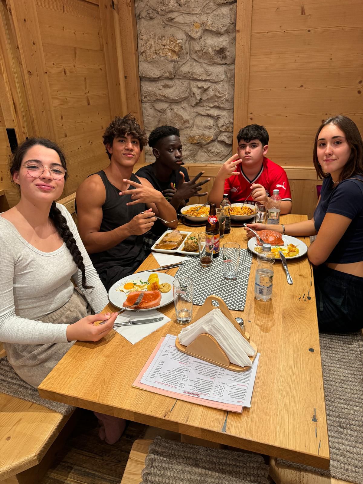 WhatsApp Image 2024-10-21 at 17.27.25