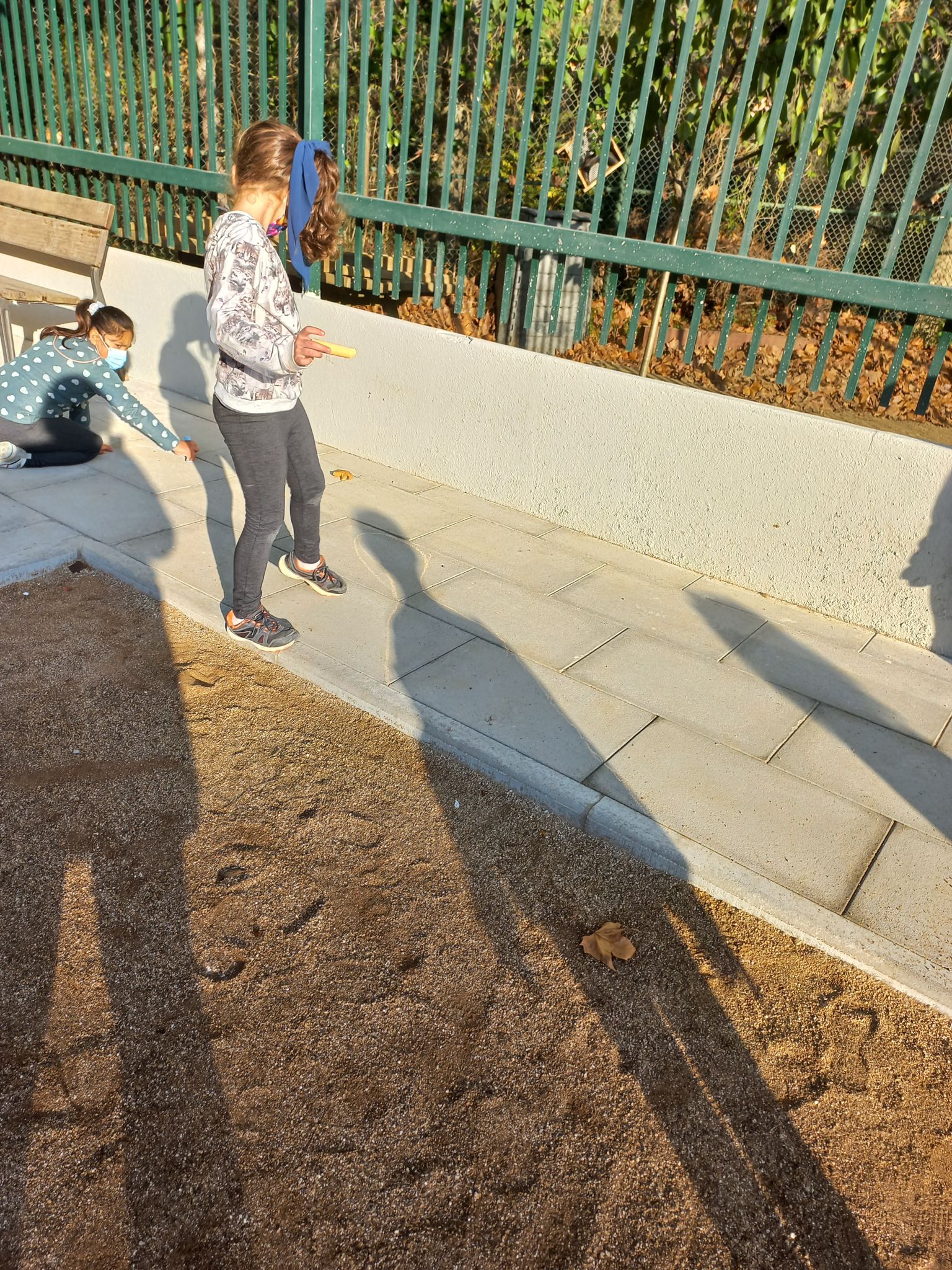 37FA1961-D55A-424B-9FBB-9DE37AFE7398