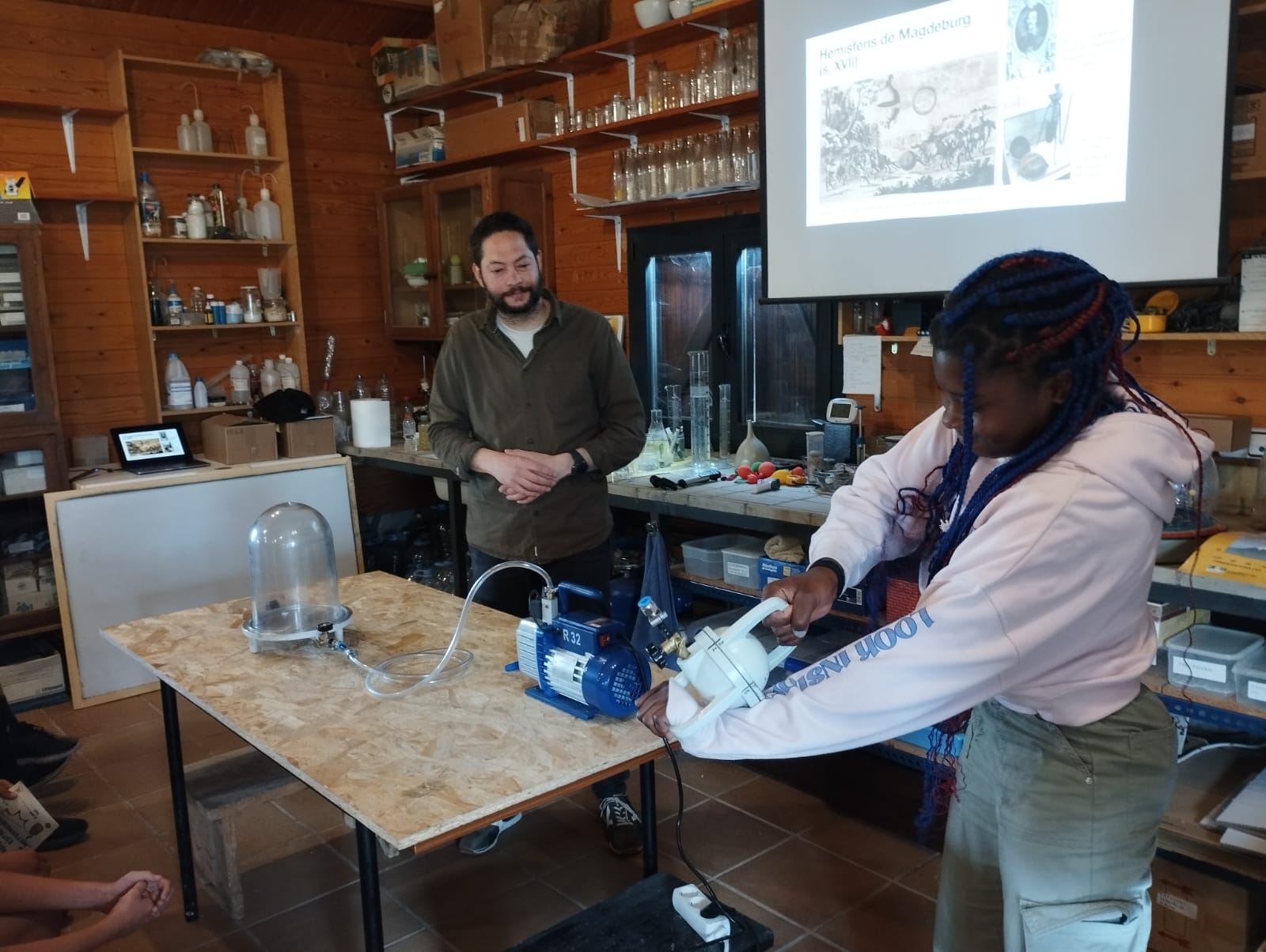 WhatsApp Image 2024-05-24 at 10.40.10 (2) (1)