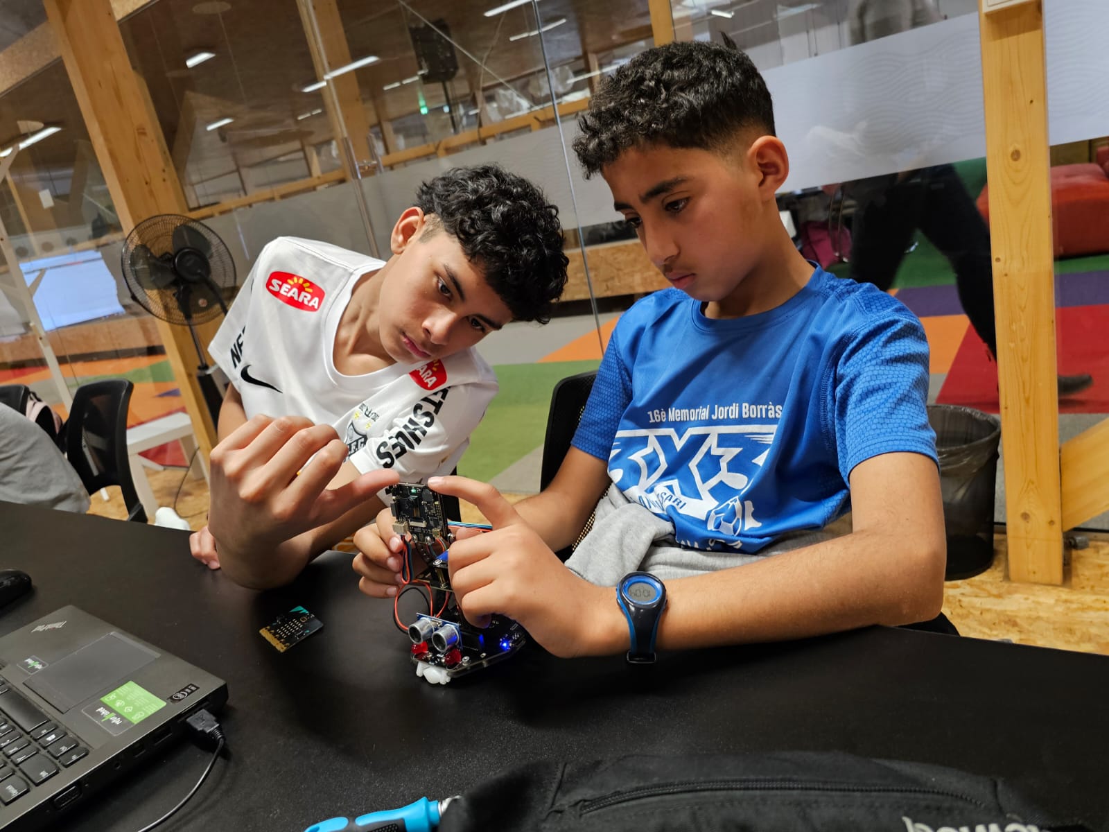 b6a89e18-ac63-48a4-8a45-96e0fde55679