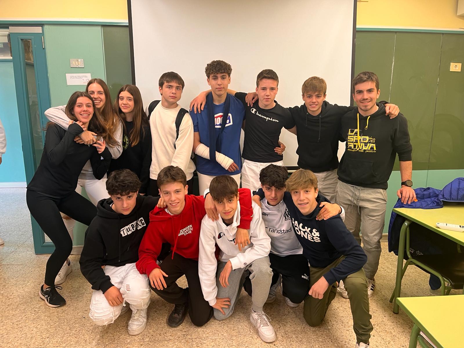 ELS I LES ALUMNES DE 4T D’ESO ENCAREN EL SEU FUTUR PROFESSIONAL ...