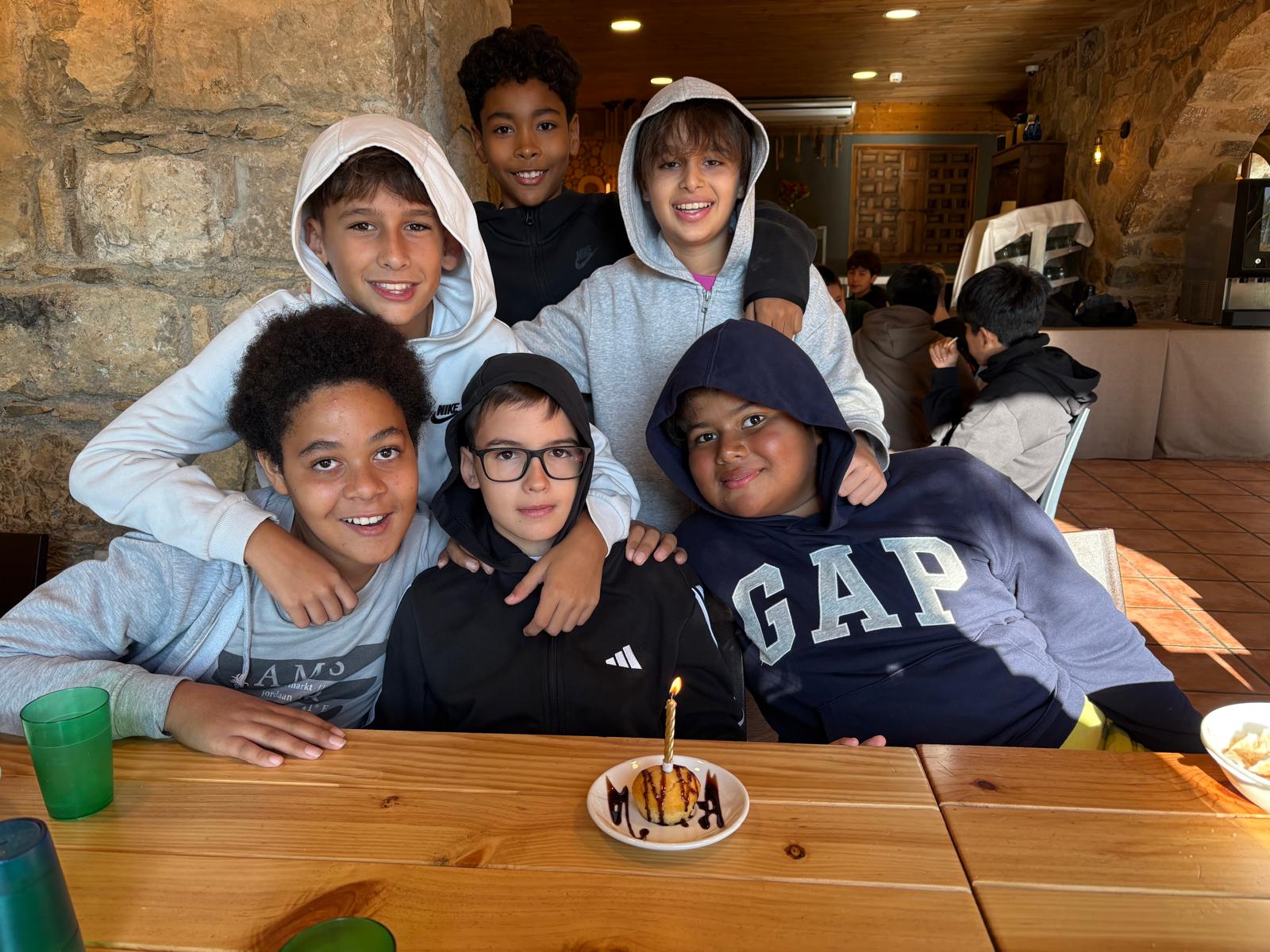 PHOTO-2025-10-06-18-48-08 9