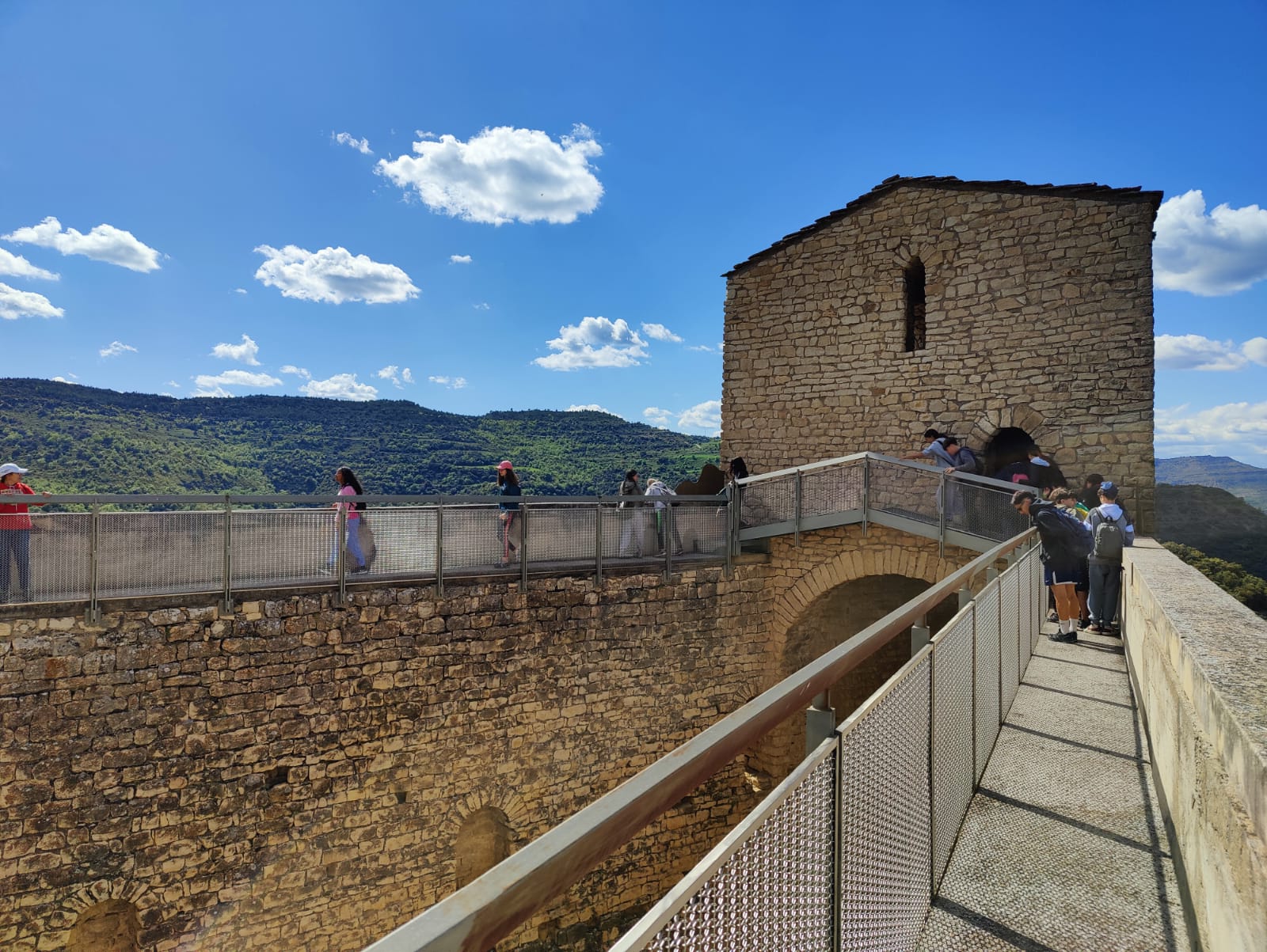 WhatsApp Image 2025-05-08 at 00.31.43 (2)