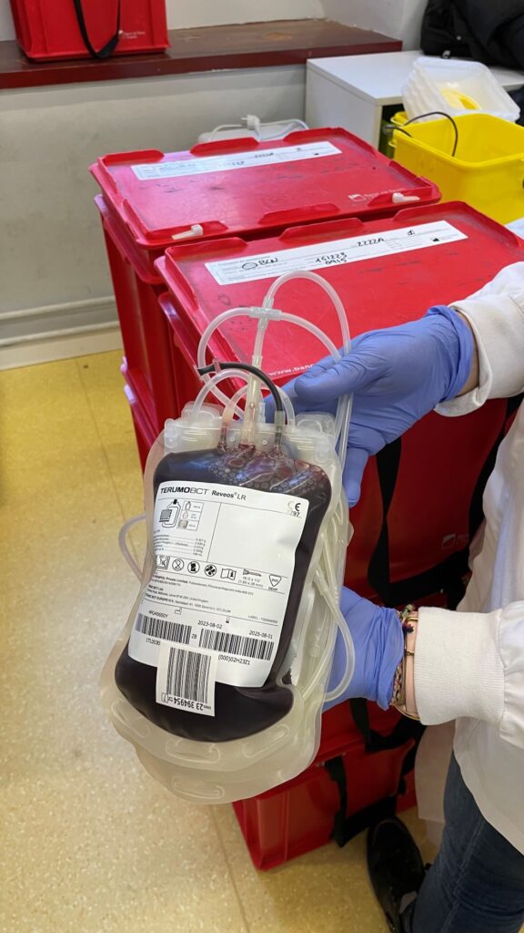 Primera bossa de sang omplerta!