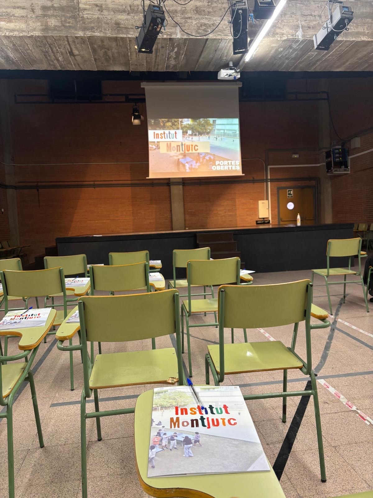 c3e7ac3f-6065-4f45-988b-adc72125360b