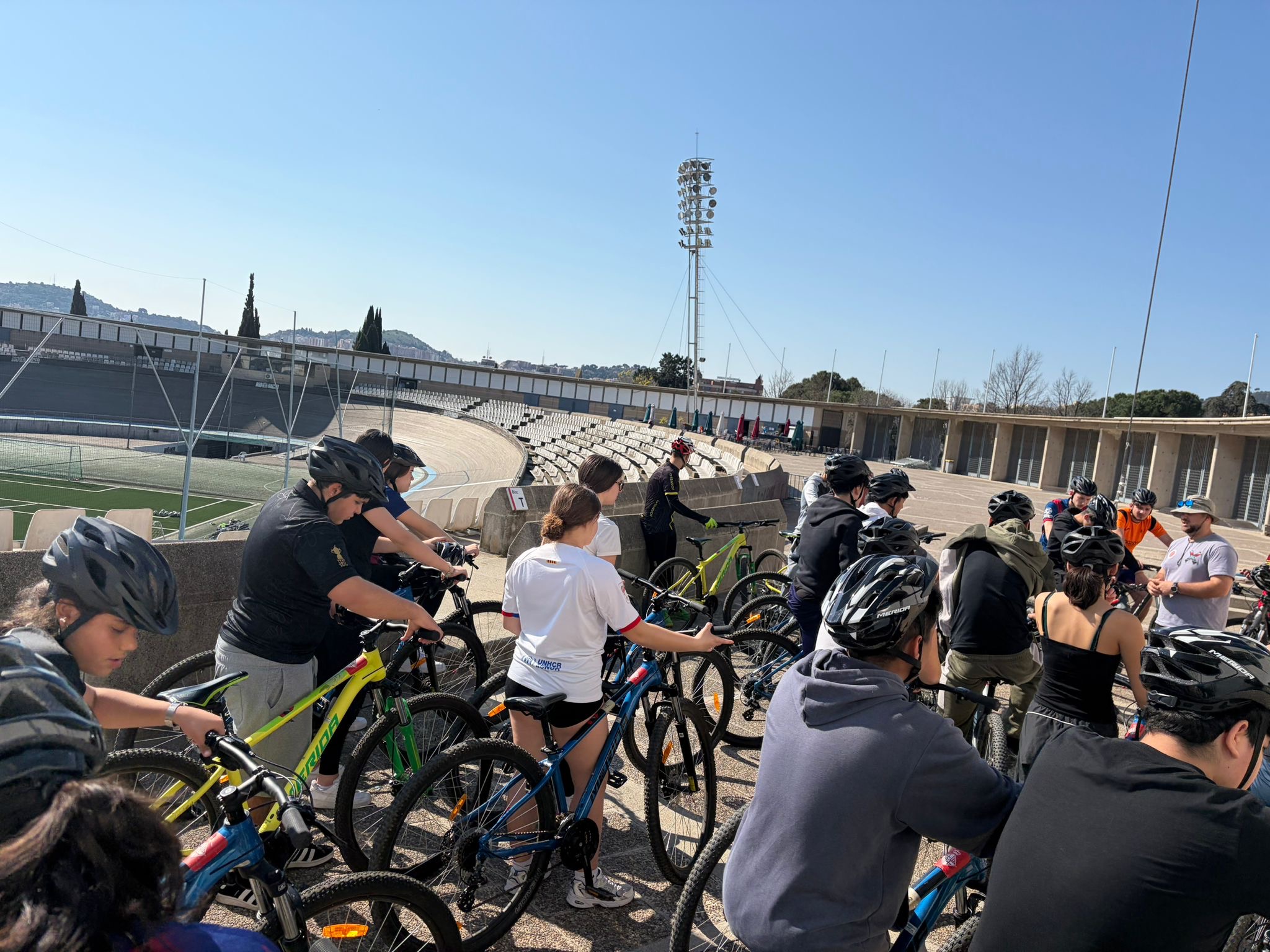 886b48ff-2274-4c69-8b18-4495854a8d8f