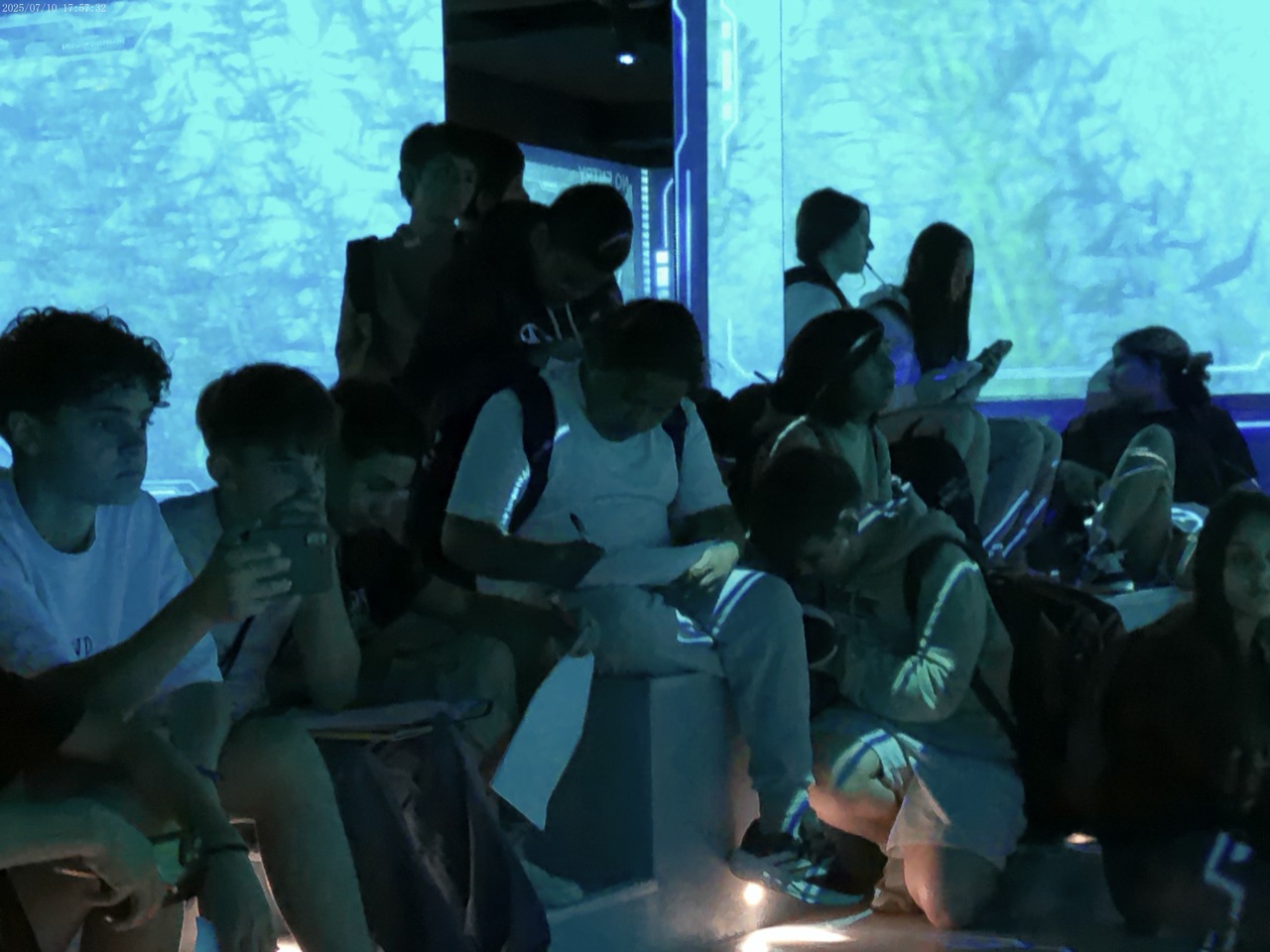 ANMP0374_Easy-Resize.com