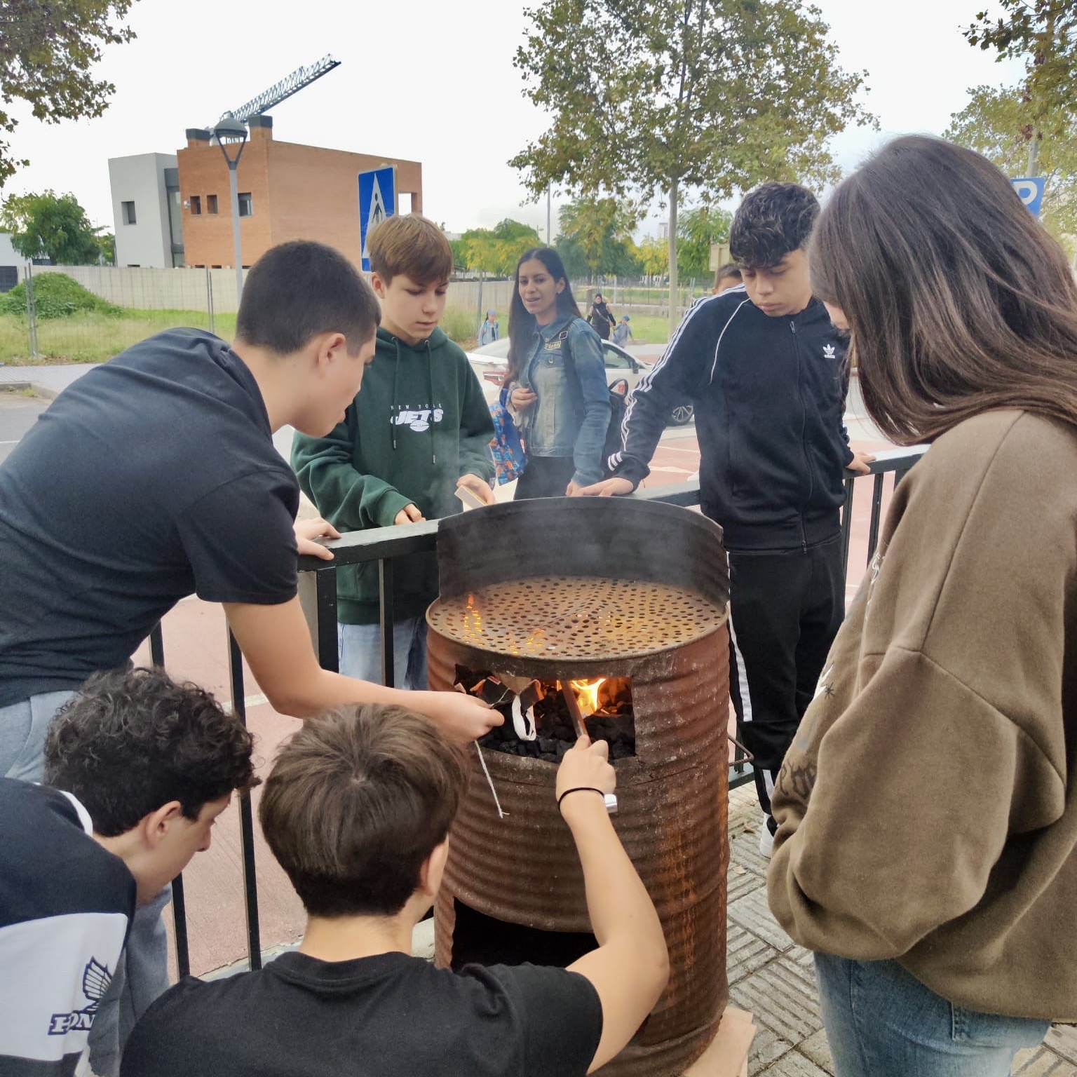 242bbd63-efd3-46f4-b13e-93441995f0e9