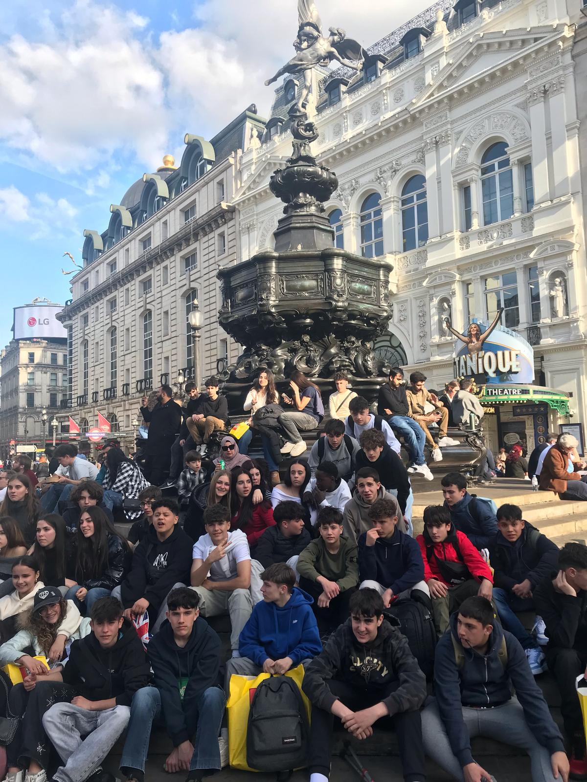 Imatge de WhatsApp 2025-04-04 a les 21.44.10_b501153e