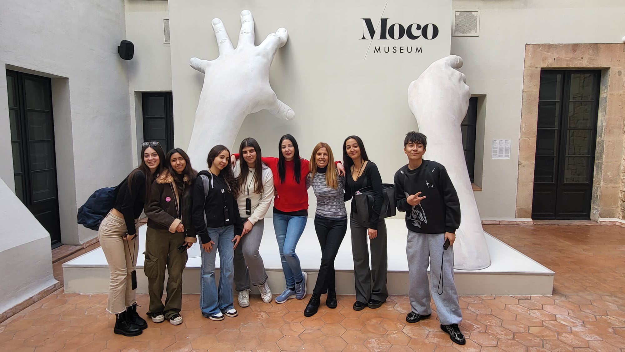 WhatsApp Image 2025-12-09 at 15.22.18 (26)