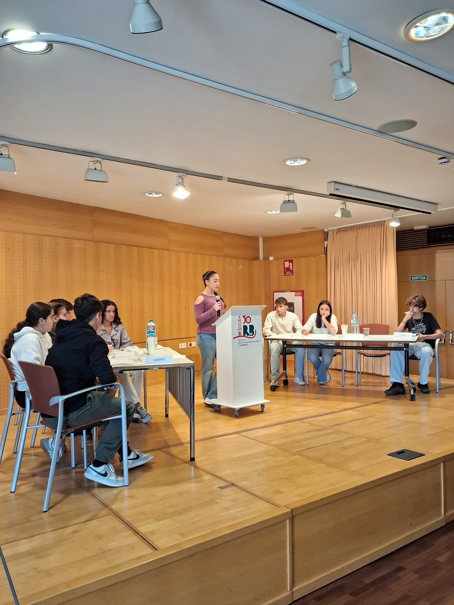 WhatsApp Image 2025-12-12 at 09.58.27 (1)