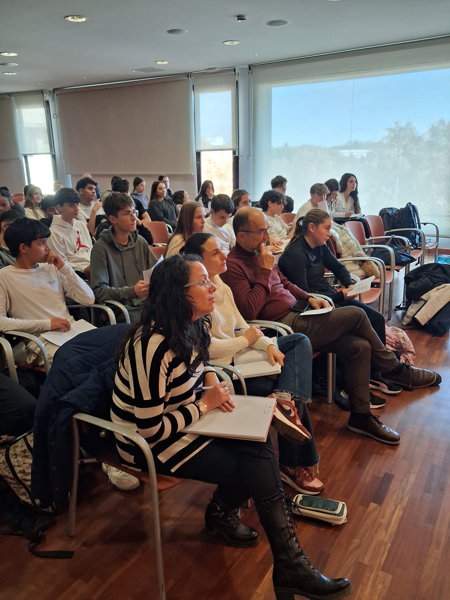 WhatsApp Image 2025-12-12 at 09.58.27 (6)