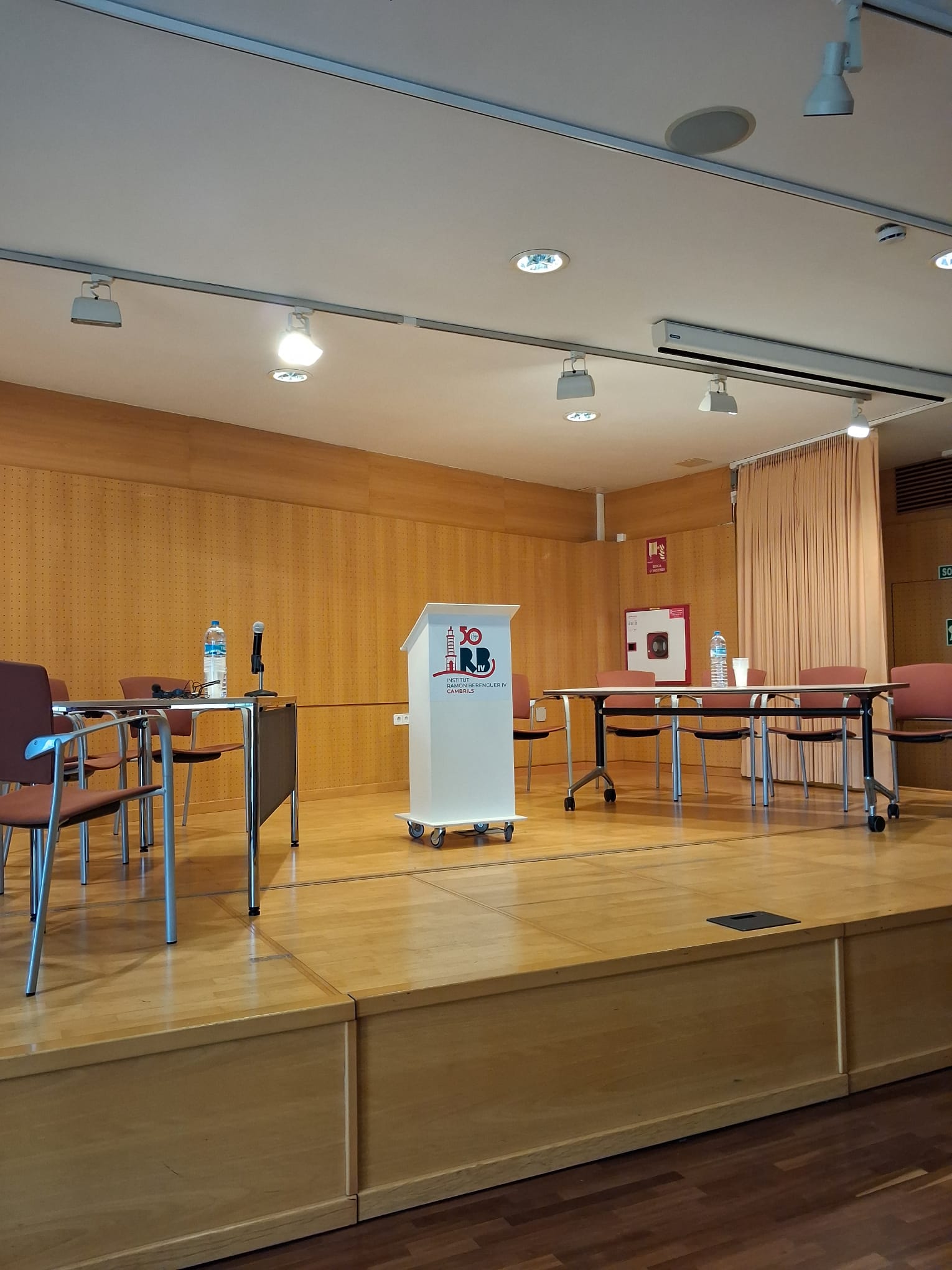 WhatsApp Image 2025-12-12 at 09.58.27