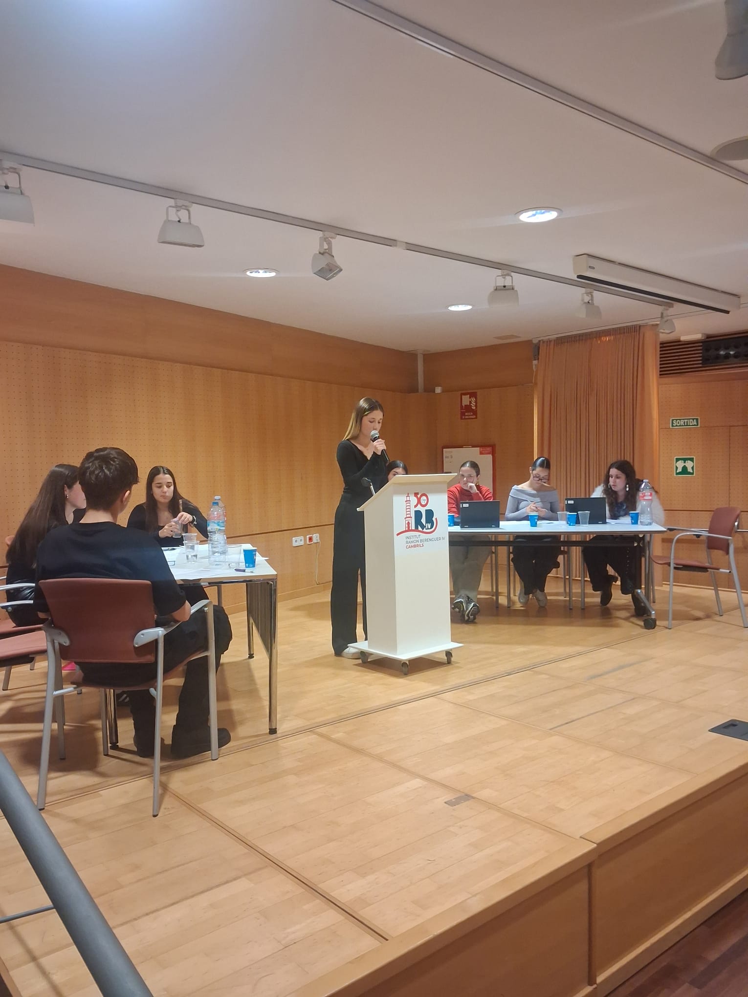 WhatsApp Image 2025-12-15 at 16.20.44 (19)