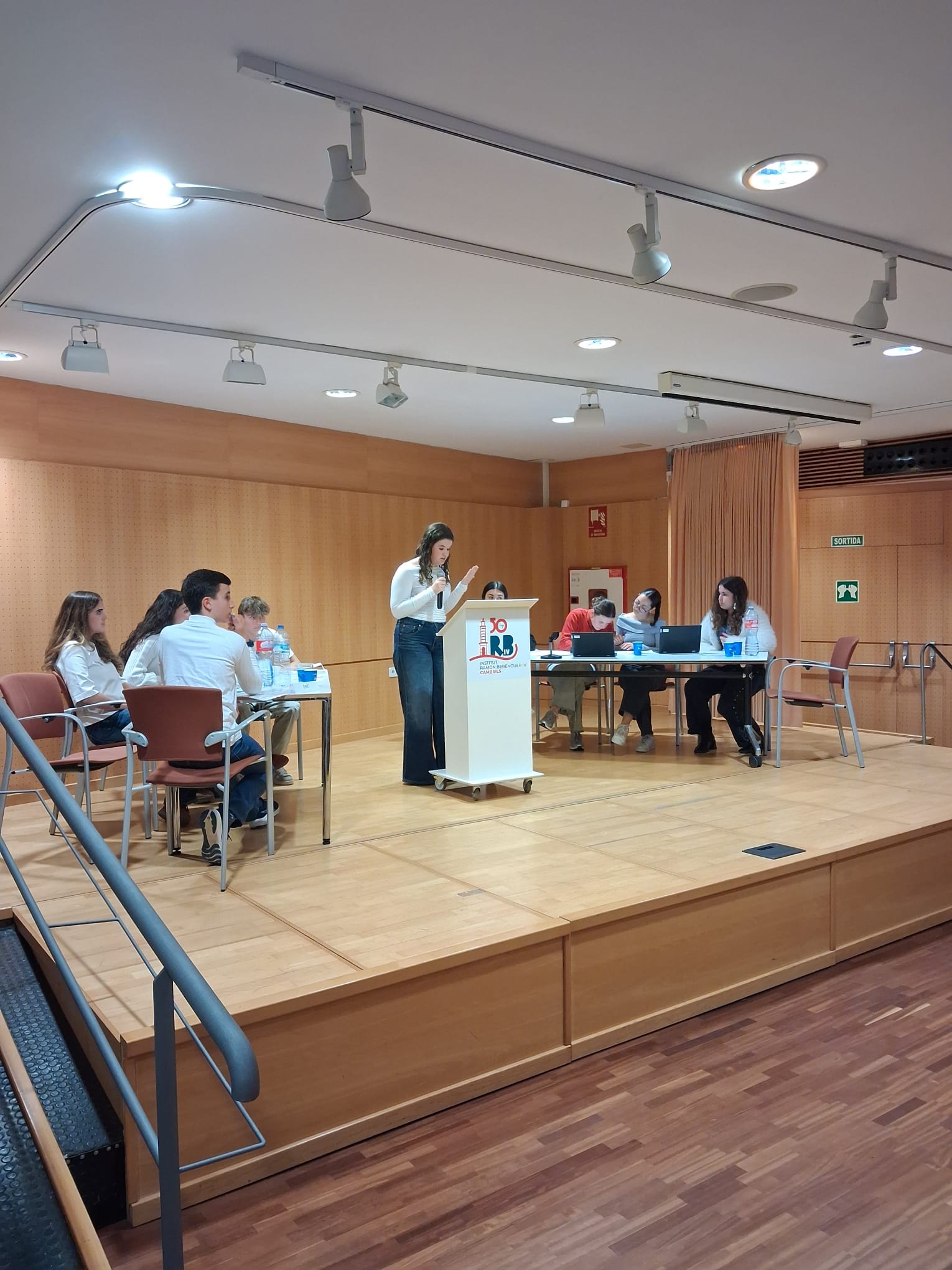 WhatsApp Image 2025-12-15 at 16.20.44 (27)