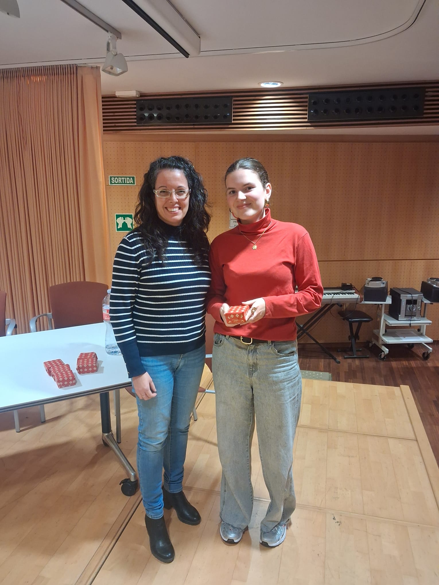 WhatsApp Image 2025-12-15 at 16.20.44 (3)