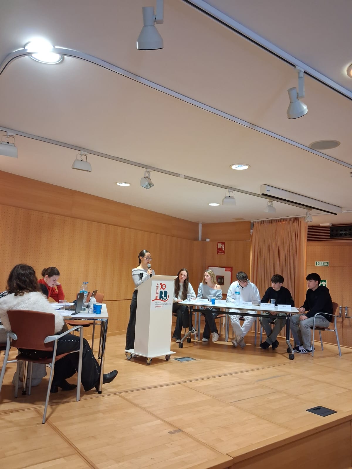 WhatsApp Image 2025-12-15 at 16.20.44 (54)