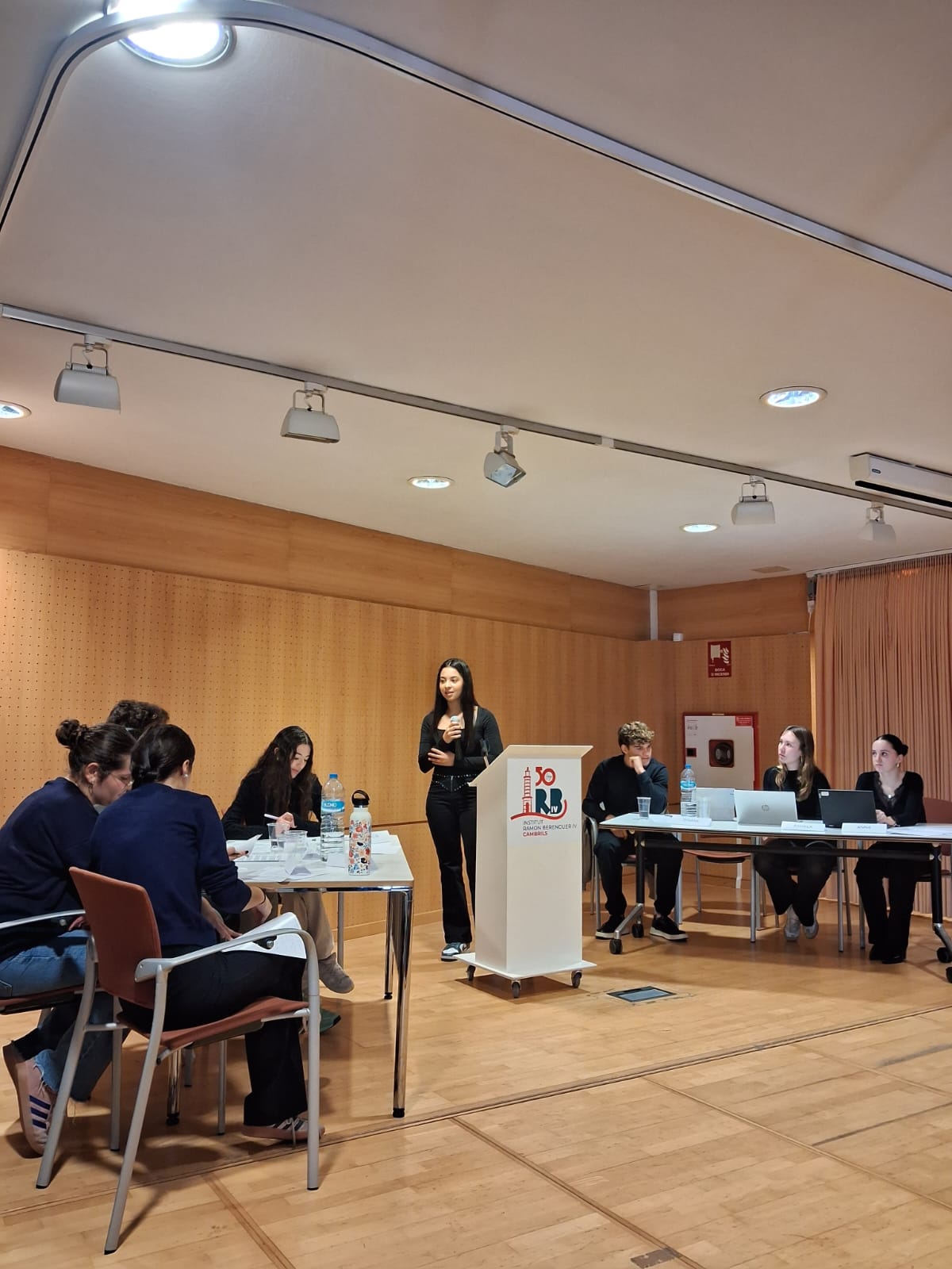 WhatsApp Image 2025-12-15 at 16.20.45 (3)