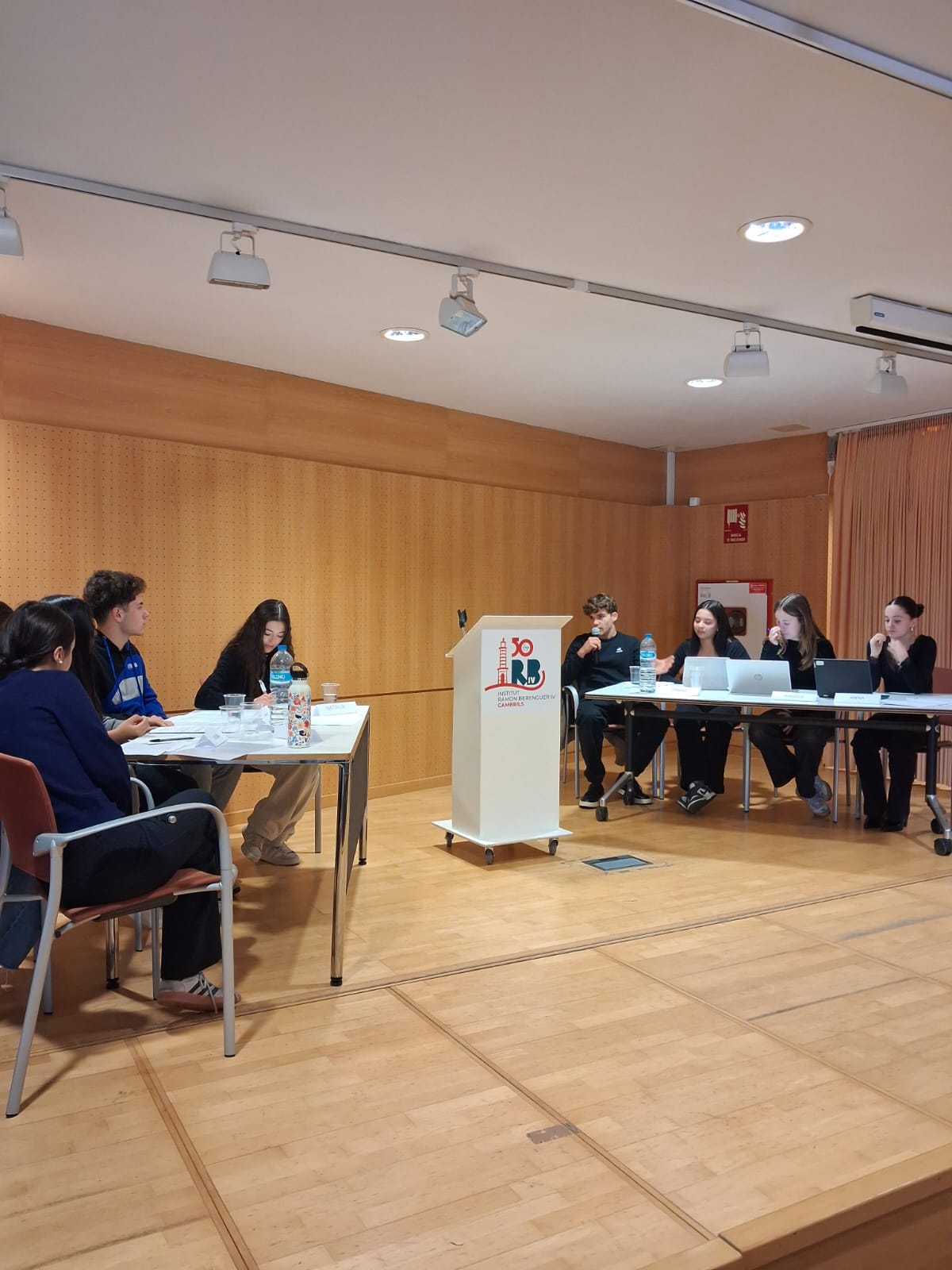 WhatsApp Image 2025-12-15 at 16.20.45 (5)